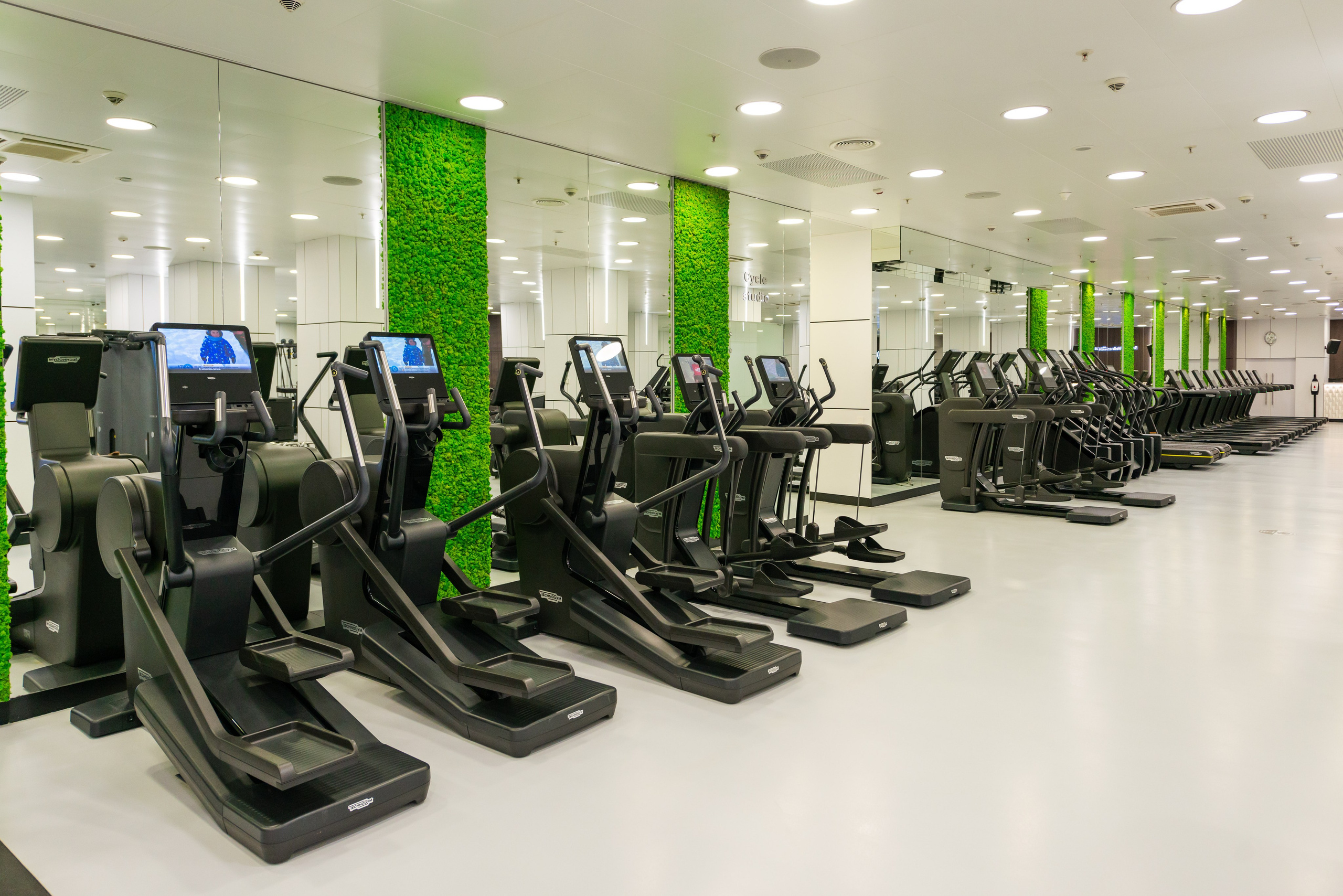 Фитнес-клуб Royal Wellness Club. PHOTOGRAPHER QUINTANA ROO