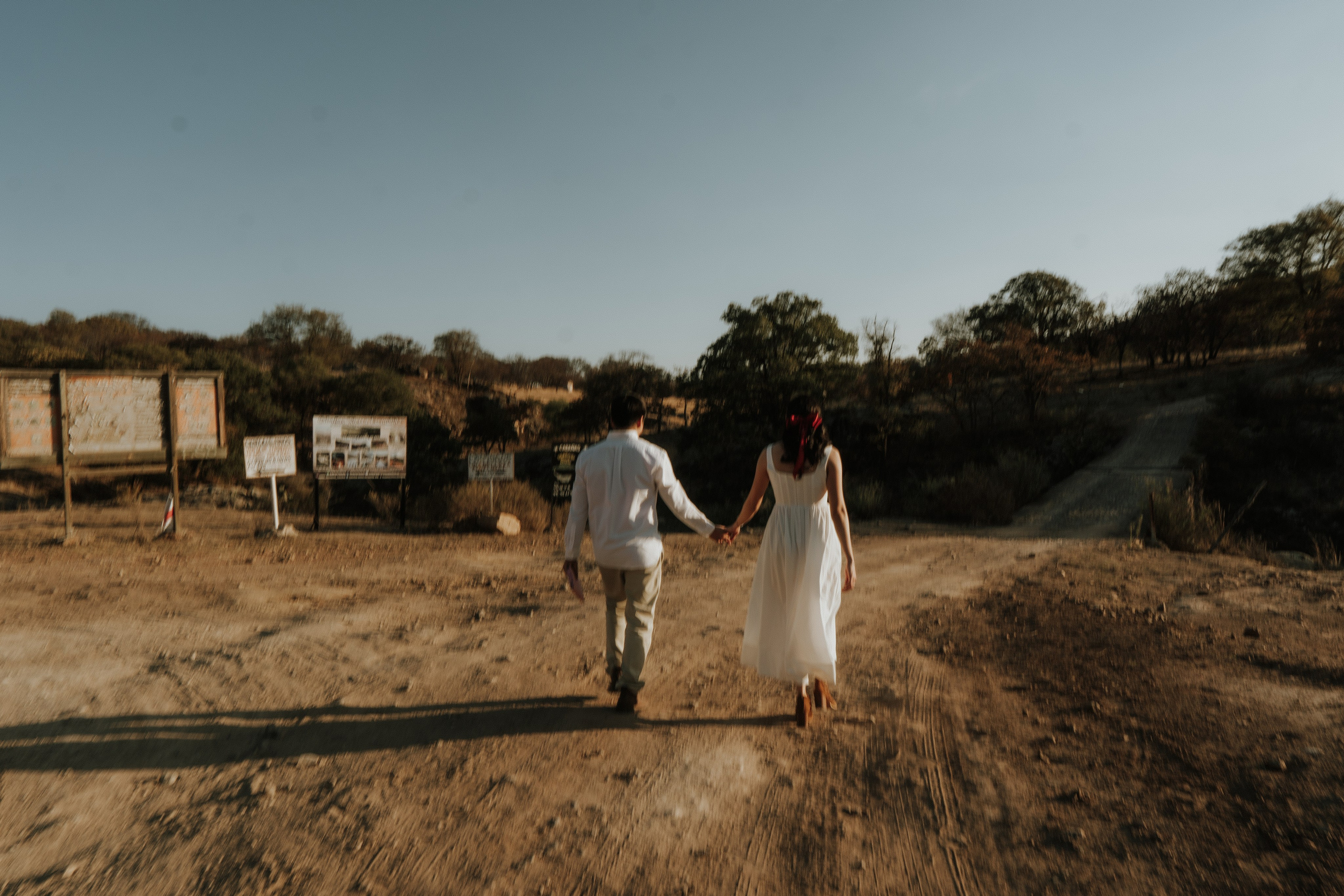 Gabriela y Joaquin. TWO MILLIMETERS