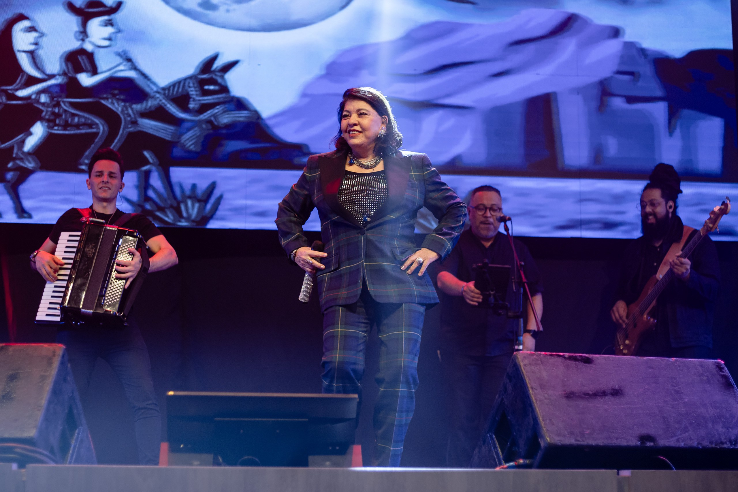 Fotografia de show da cantora Roberta Miranda na Univali