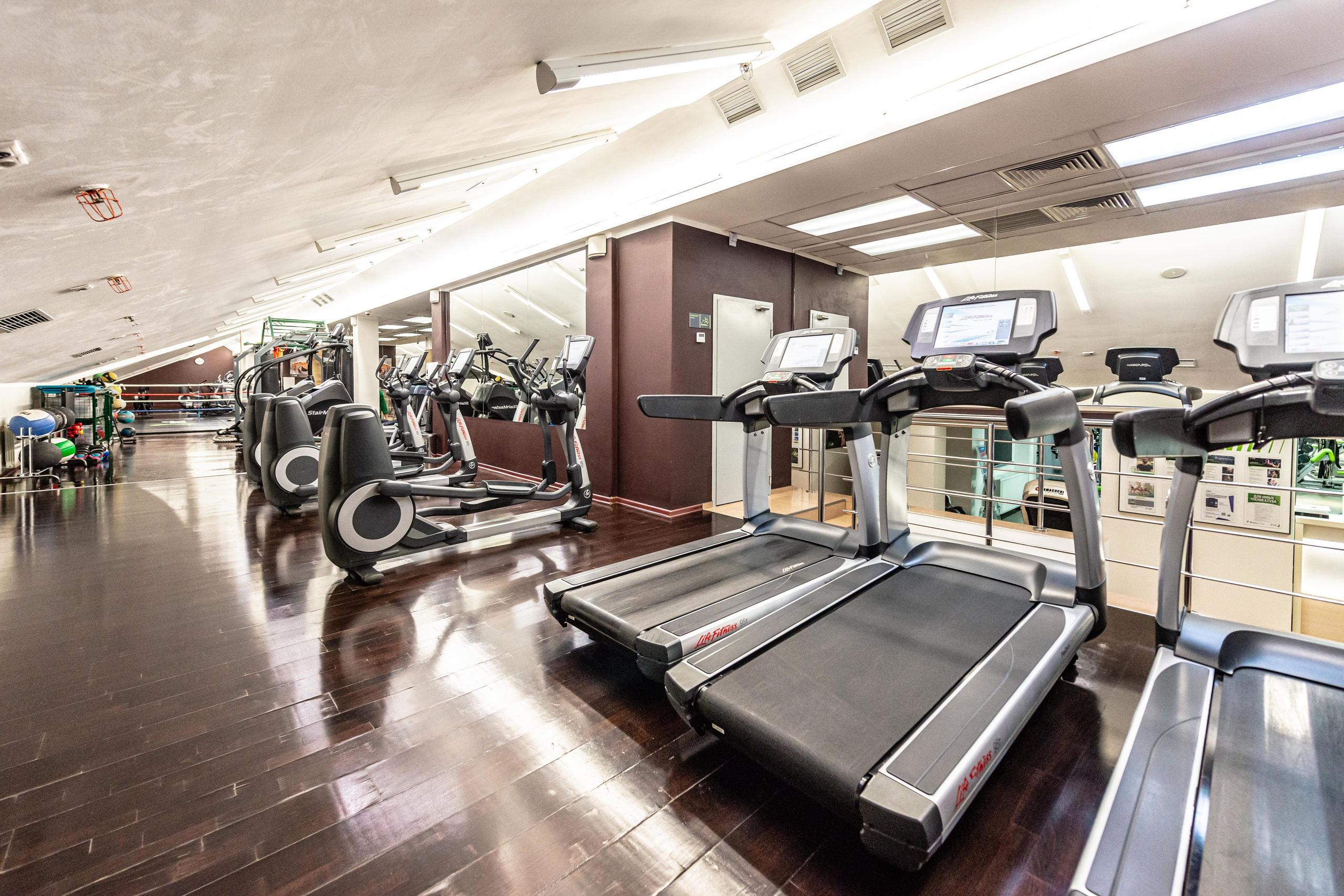Фитнес-клуб X-Fit Чистые пруды. PHOTOGRAPHER QUINTANA ROO