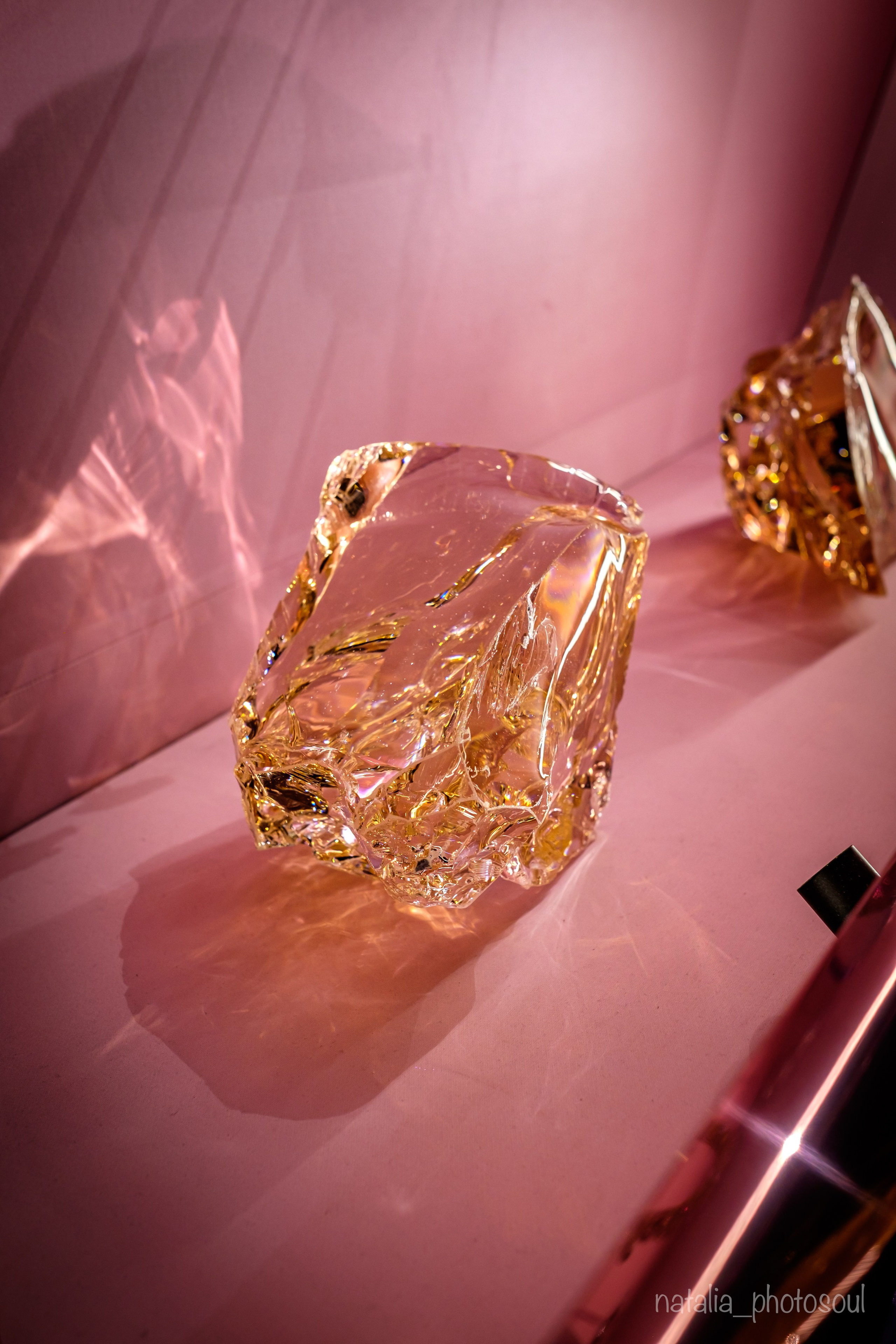 SWAROVSKI MASTERS OF LIGHT FROM VIENNA TO SEOUL. Photographer in Seoul Dobrokvashina Natalya
