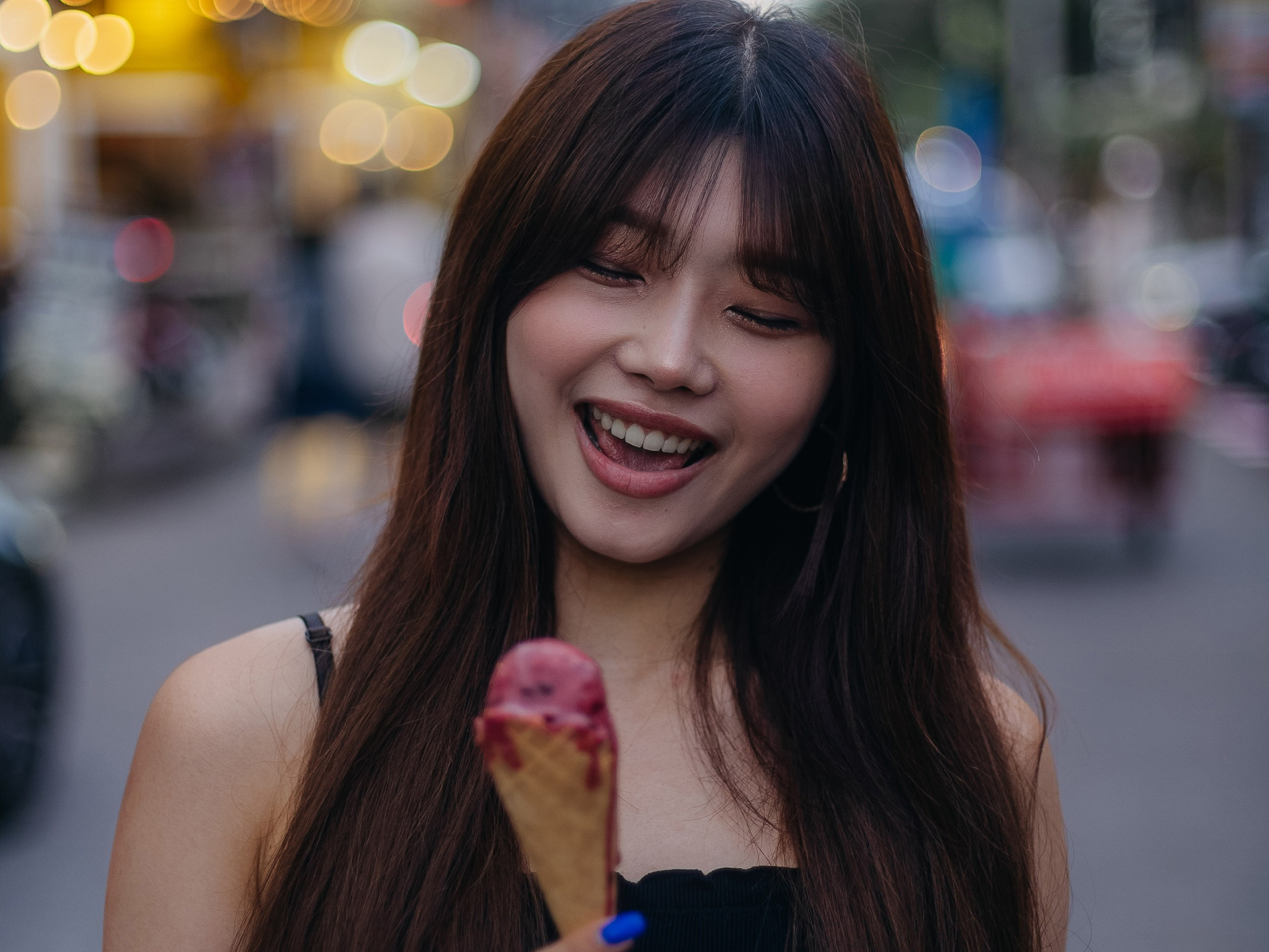Roma Black | Photographer & Videomaker in Chiang Mai