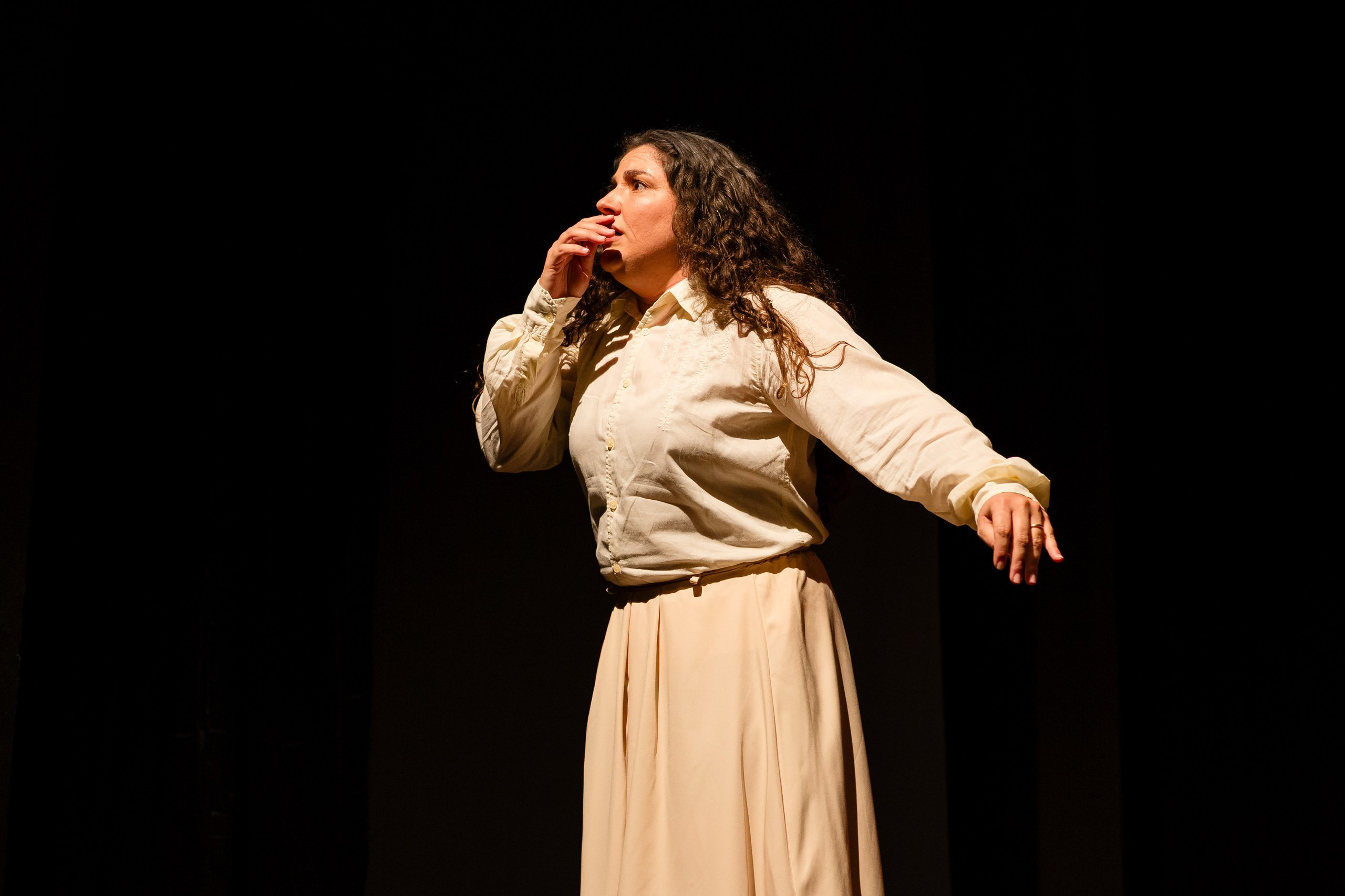 Fotografia de espetáculo teatral O Bem do Mar do grupo de teatro Anchieta Arte Cênica