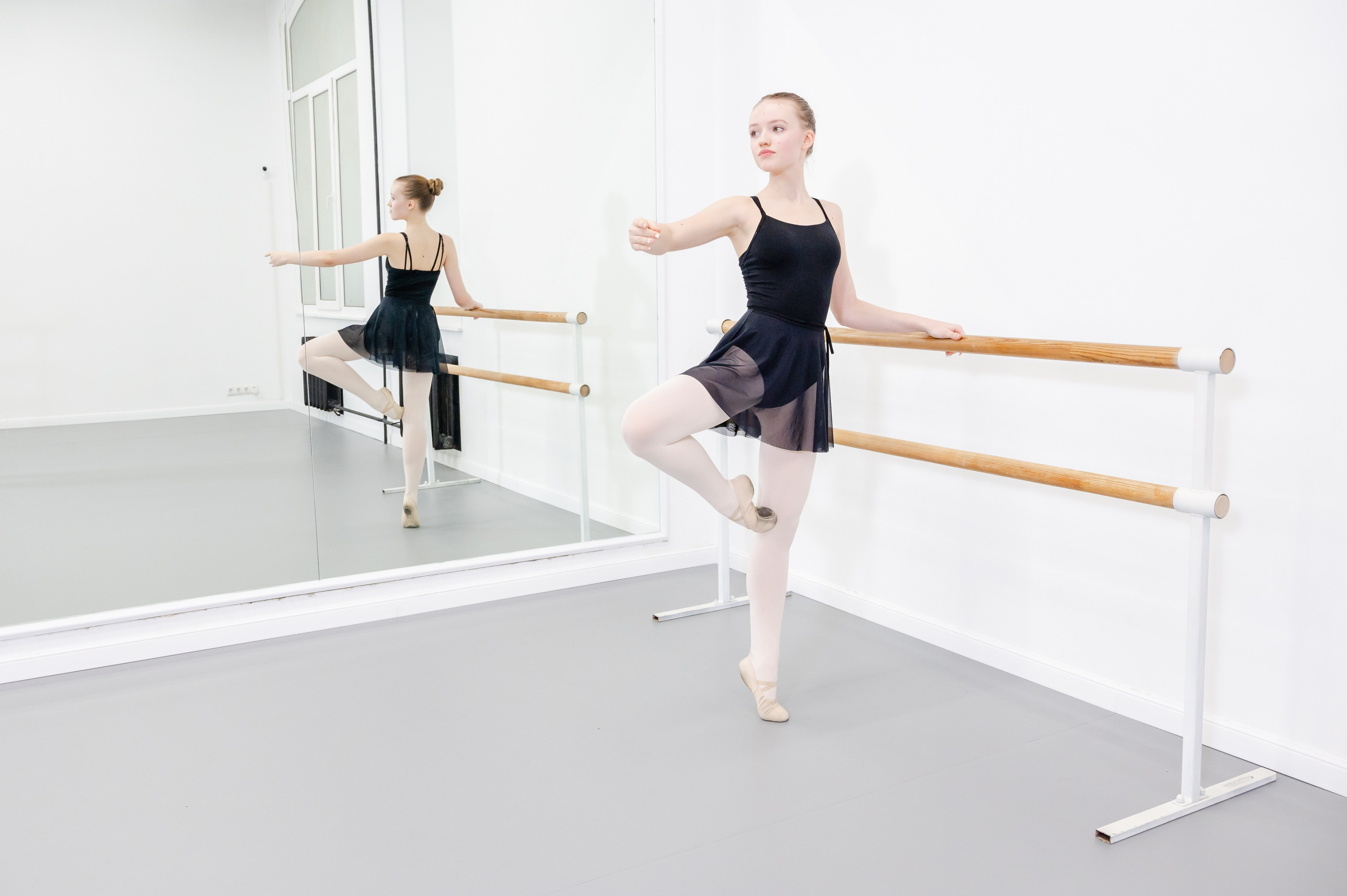 Reportage photography at a ballet school. PHOTOGRAPHER QUINTANA ROO