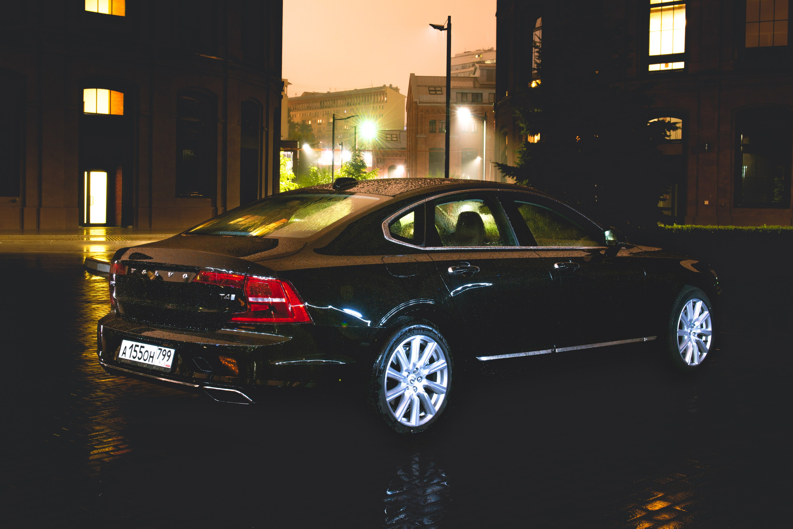 Ночная съемка Volvo S90. PHOTOGRAPHER QUINTANA ROO