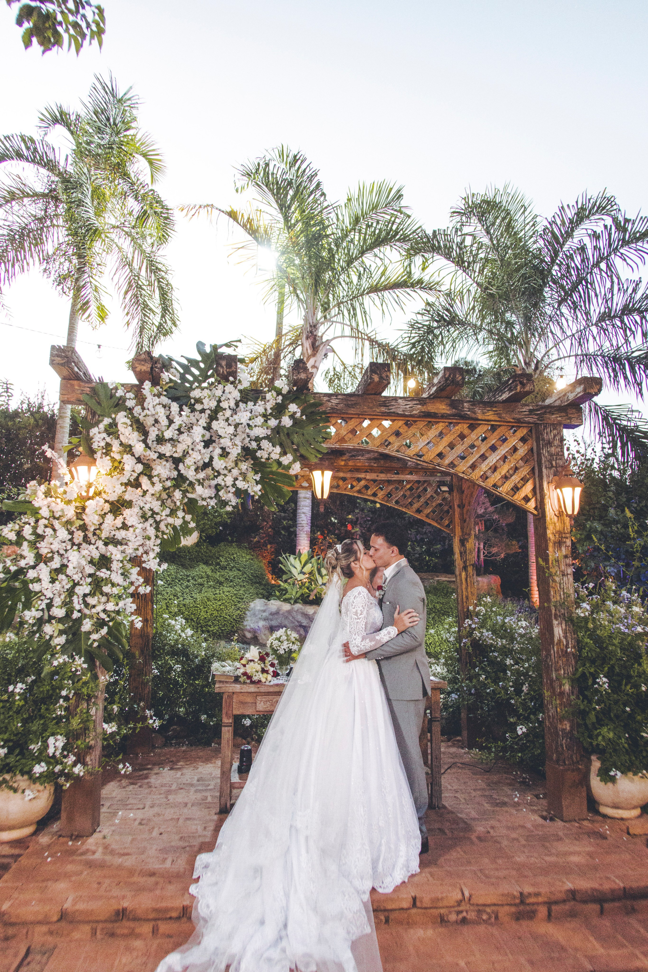 CASAMENTO DE NICOLLI E GABRIEL. Fotógrafos de casamento. empresas, família em Catanduva SP e região, Casal Gonçales
