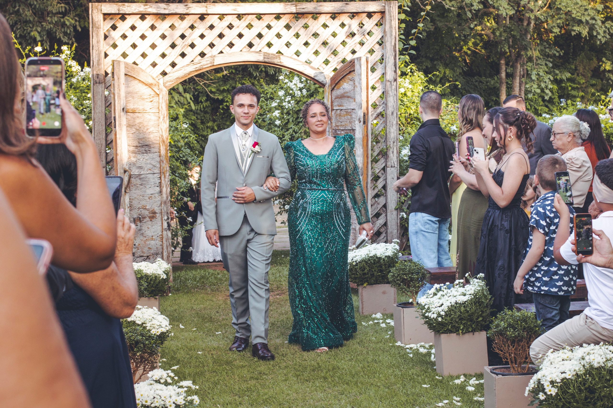 CASAMENTO DE NICOLLI E GABRIEL. Fotógrafos de casamento. empresas, família em Catanduva SP e região, Casal Gonçales