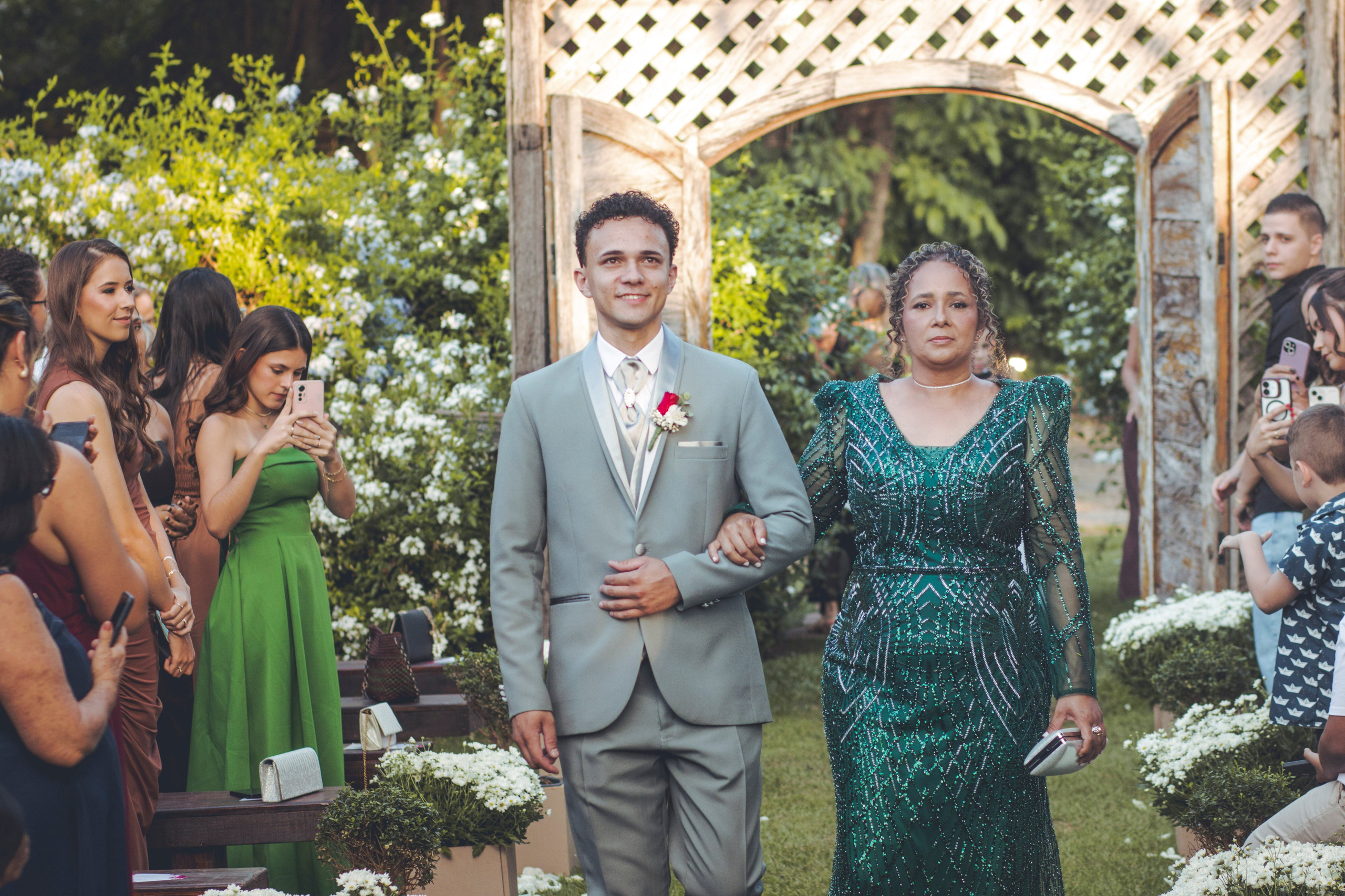 CASAMENTO DE NICOLLI E GABRIEL. Fotógrafos de casamento. empresas, família em Catanduva SP e região, Casal Gonçales
