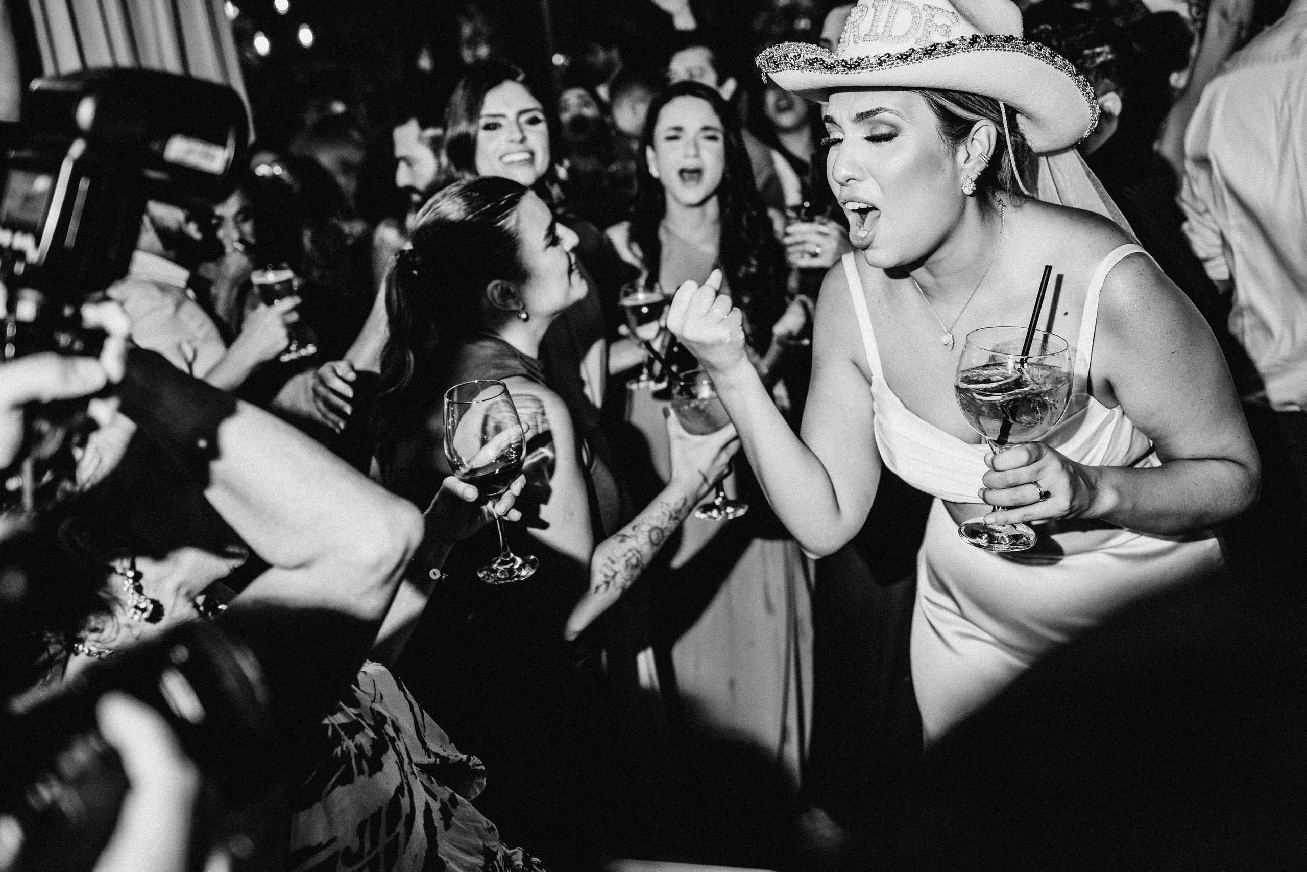 L & G — É PRA VIVER OU PRA DURAR?. Fotografia de casamento em Belo Horizonte
