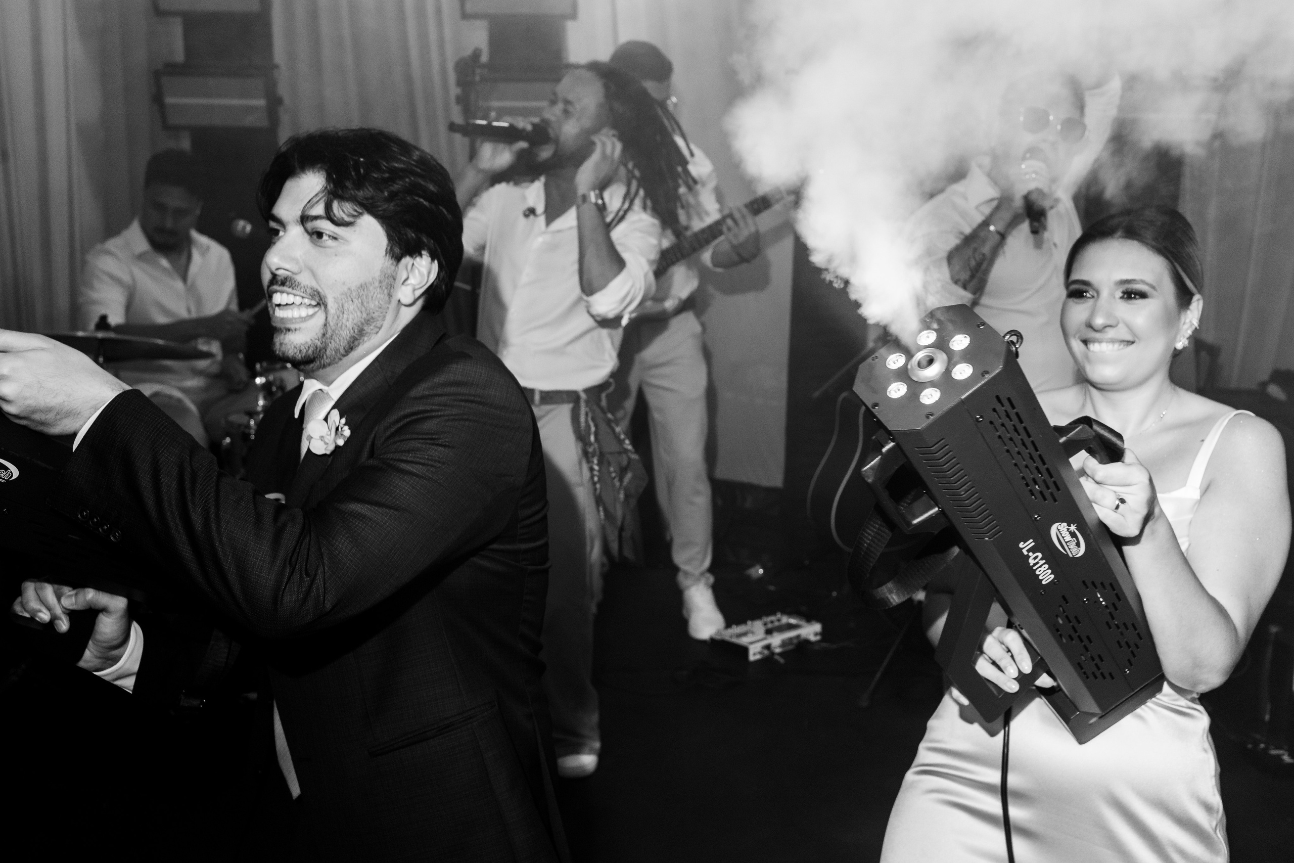 L & G — É PRA VIVER OU PRA DURAR?. Fotografia de casamento em Belo Horizonte