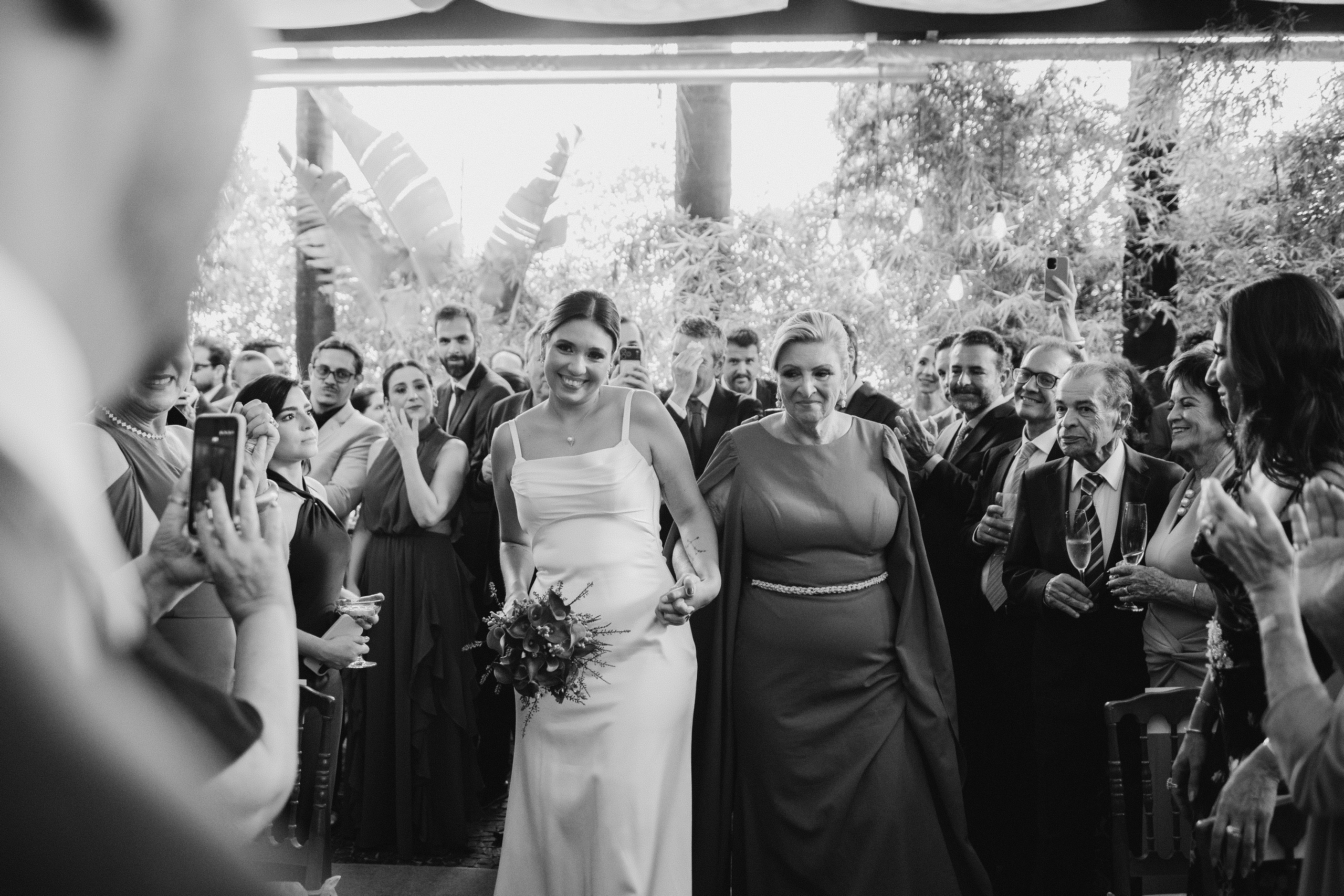 L & G — É PRA VIVER OU PRA DURAR?. Fotografia de casamento em Belo Horizonte