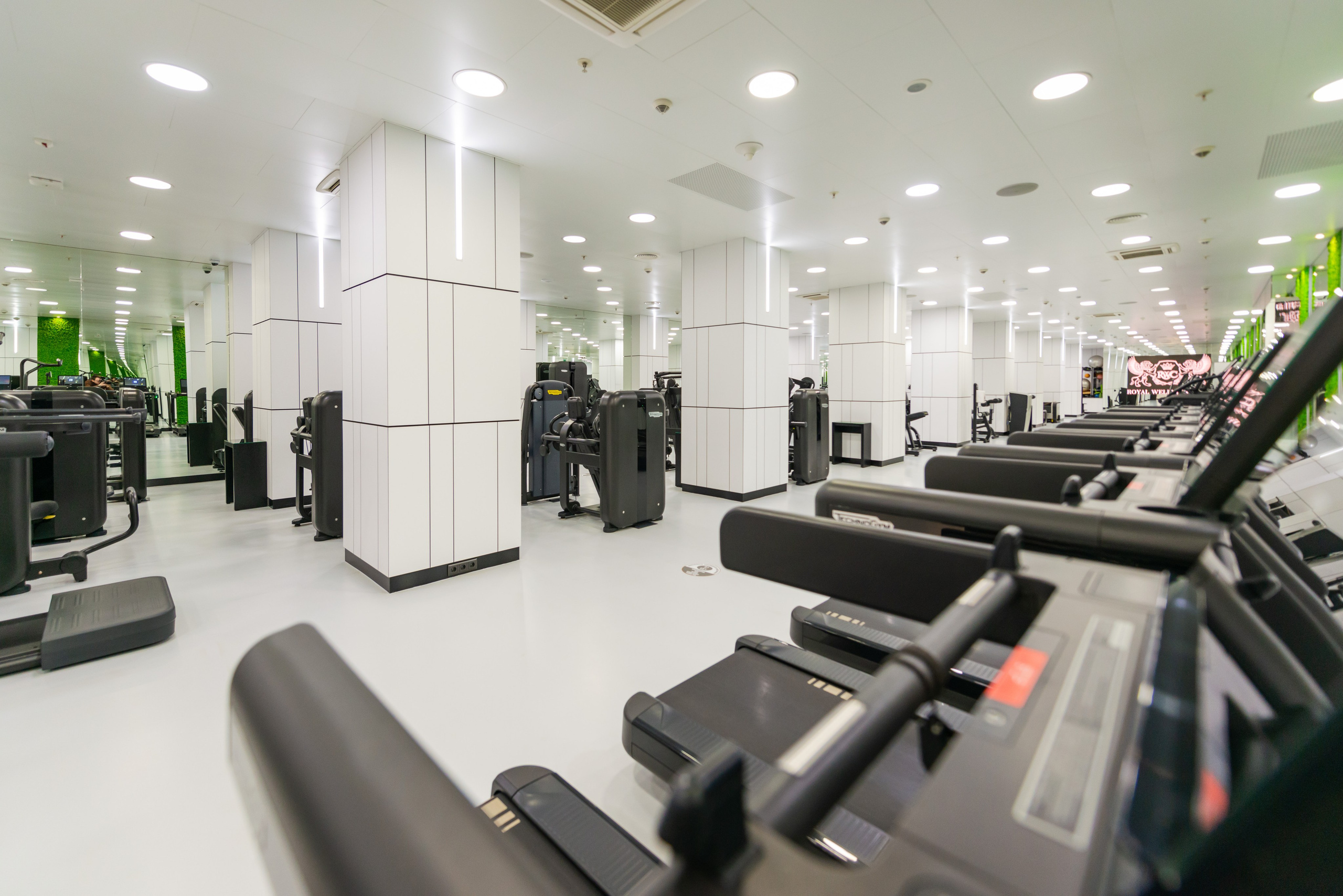 Фитнес-клуб Royal Wellness Club. PHOTOGRAPHER QUINTANA ROO