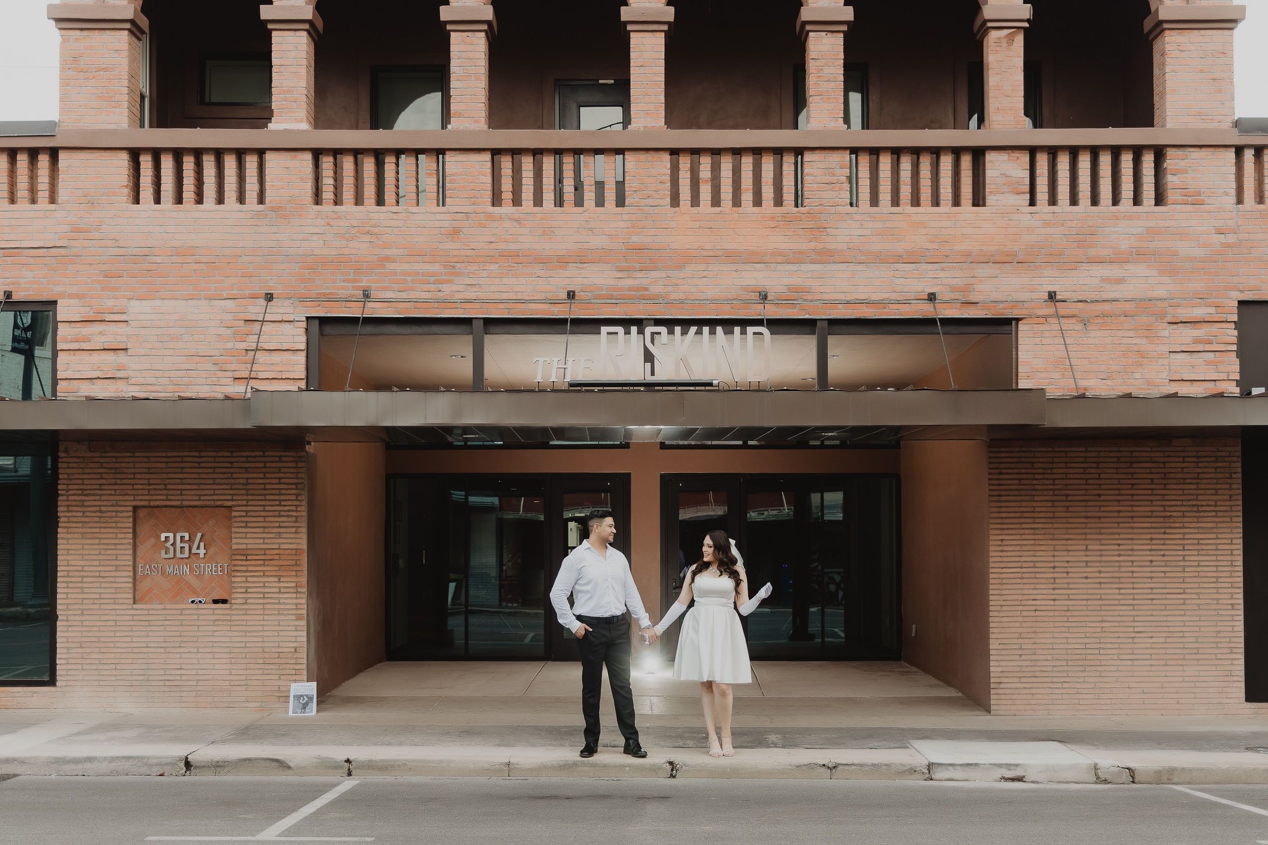 Sesión Exterior. Pentaprisma | Jaz Espinoza The Wedding Photographer