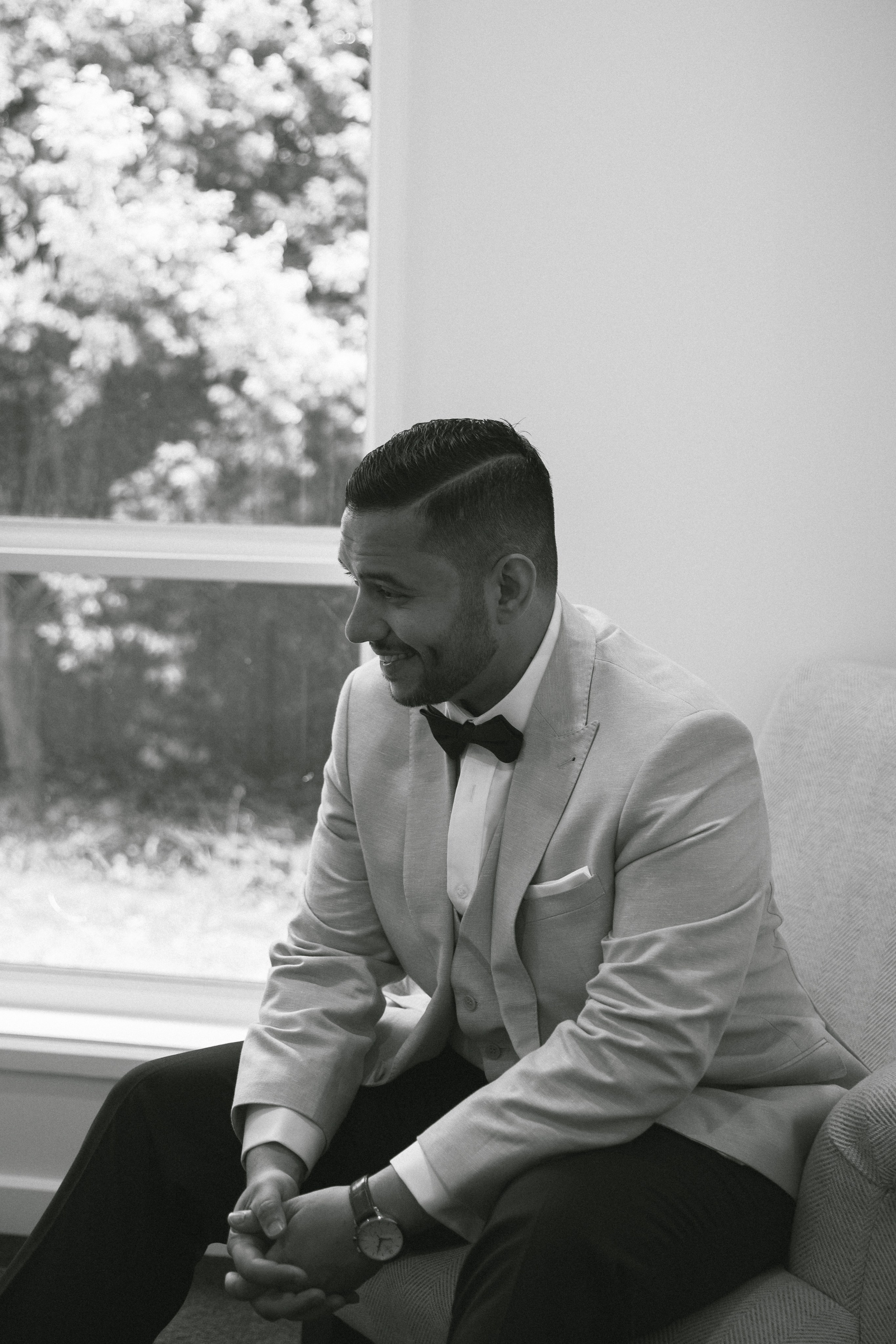 Engagement & Weddings. Kitchener Waterloo Cambridge Photographer — Olga Ro