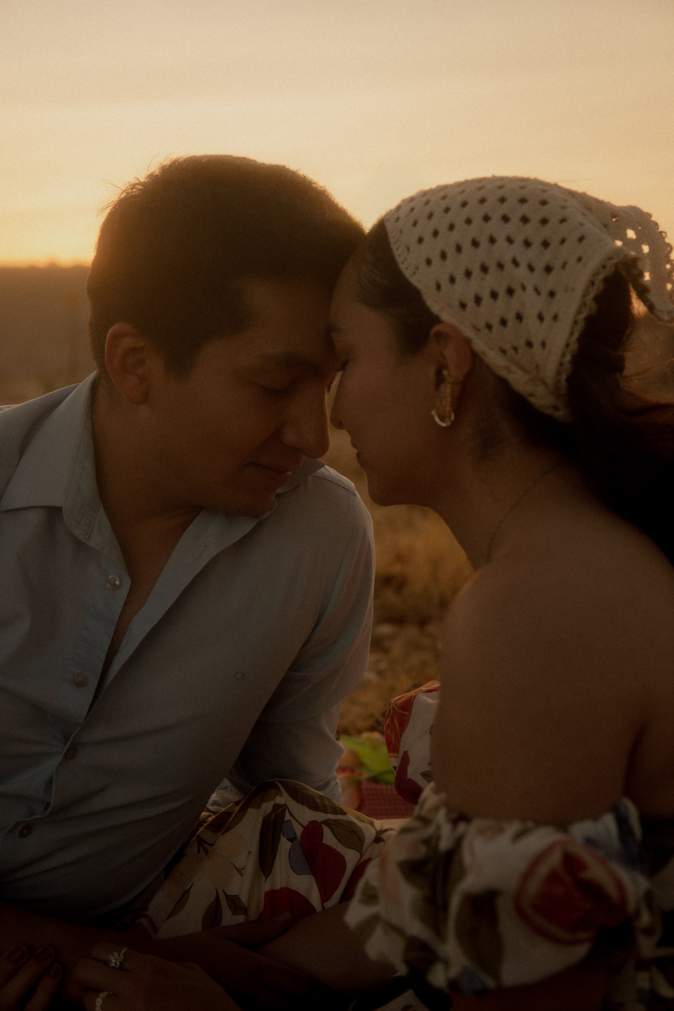Gabriela y Joaquin. TWO MILLIMETERS