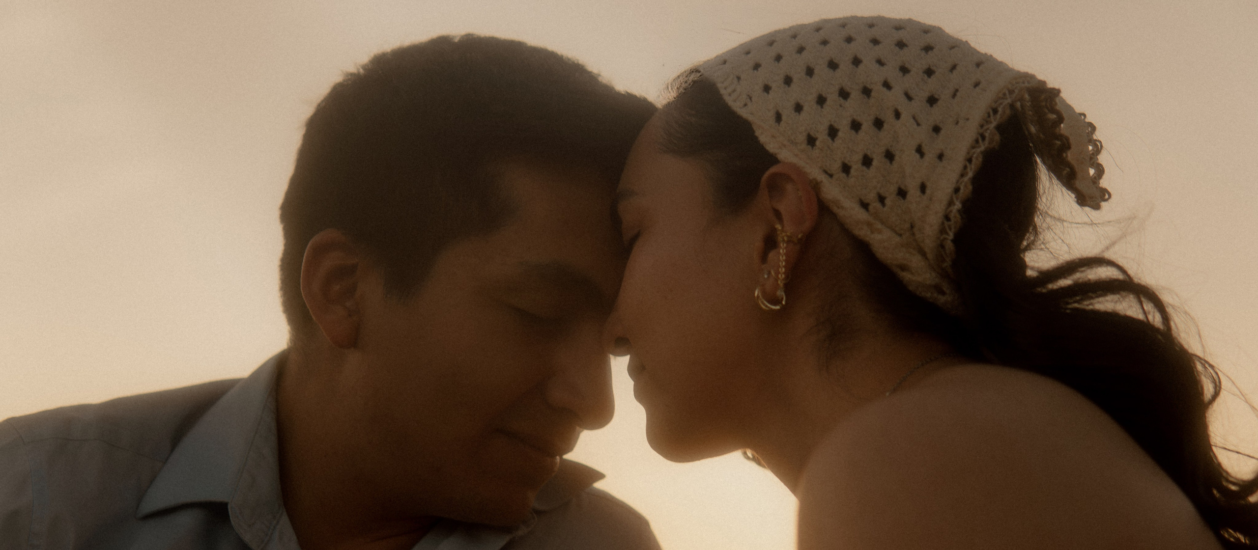 Gabriela y Joaquin. TWO MILLIMETERS