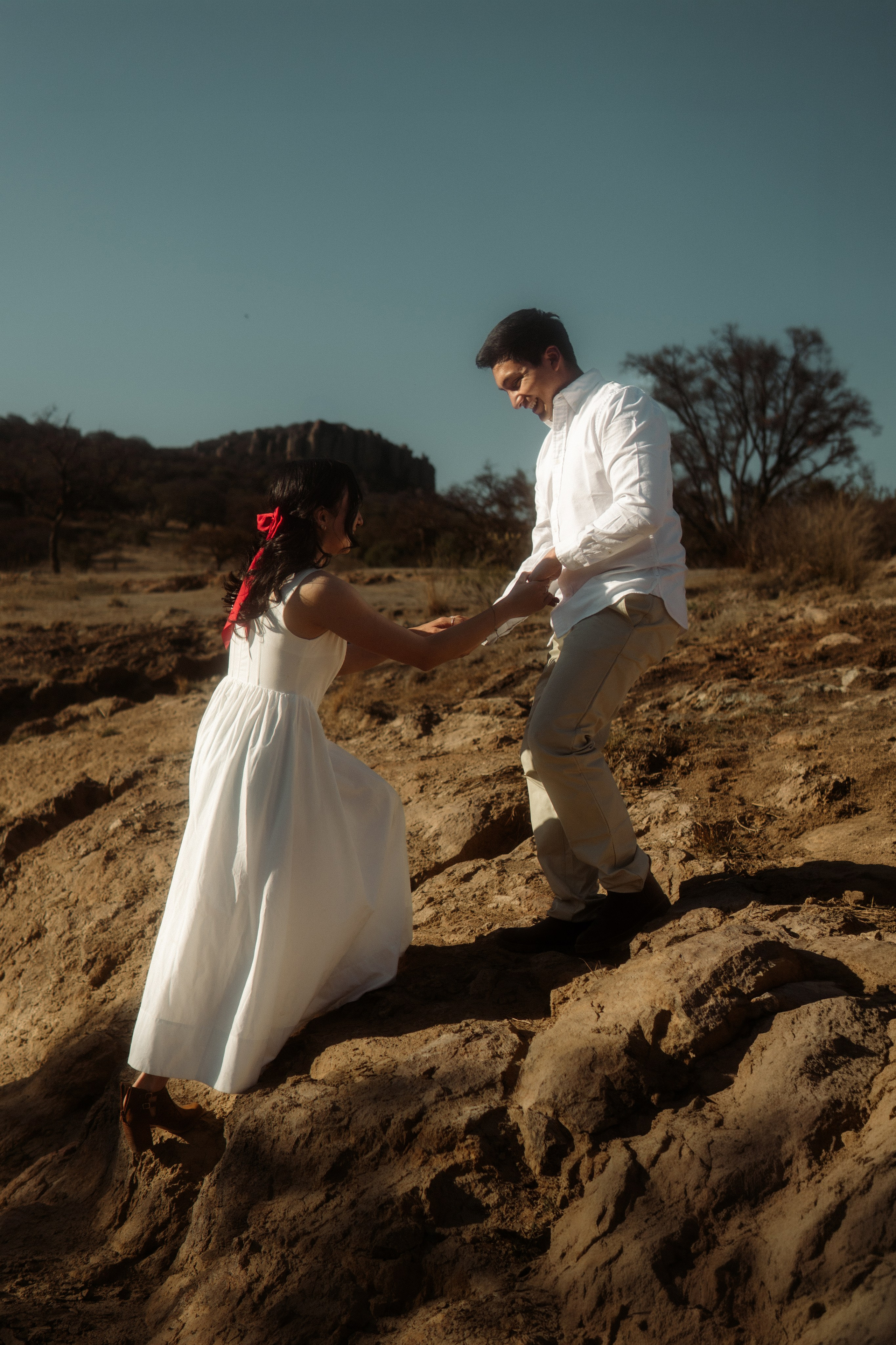 Gabriela y Joaquin. TWO MILLIMETERS