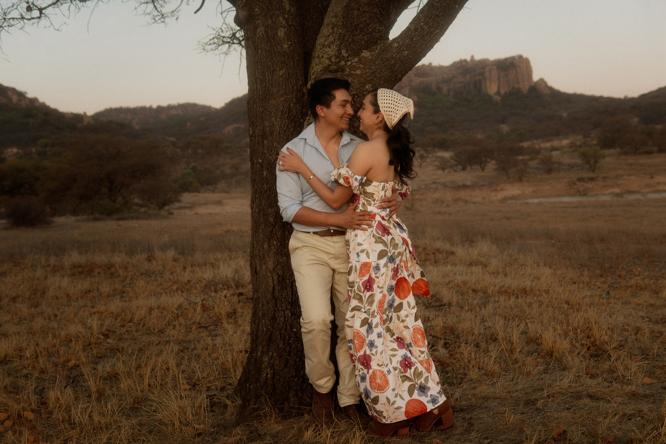 Gabriela y Joaquin. TWO MILLIMETERS