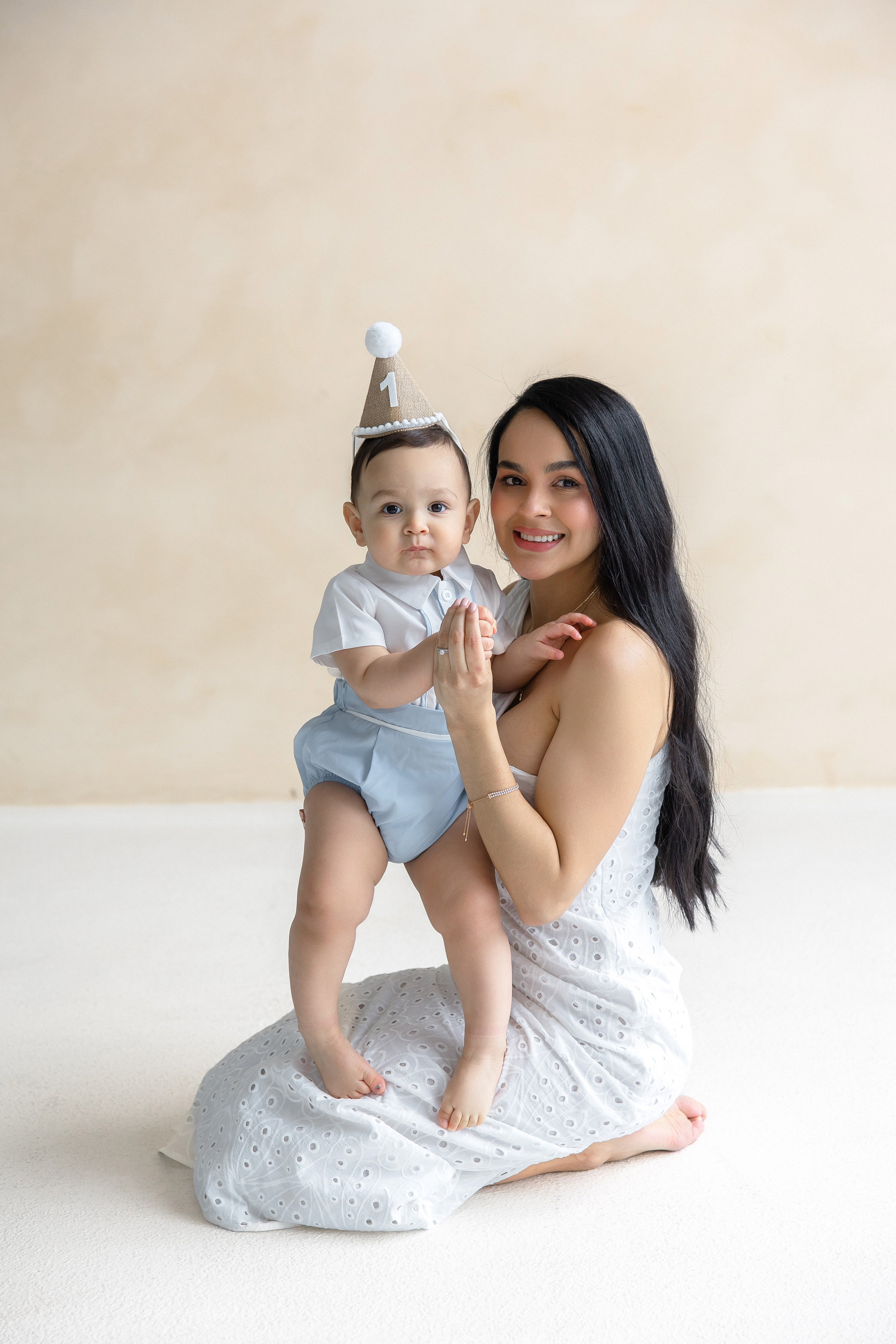 Iana Banana | Toronto Maternity, Newborn & Family Photographer