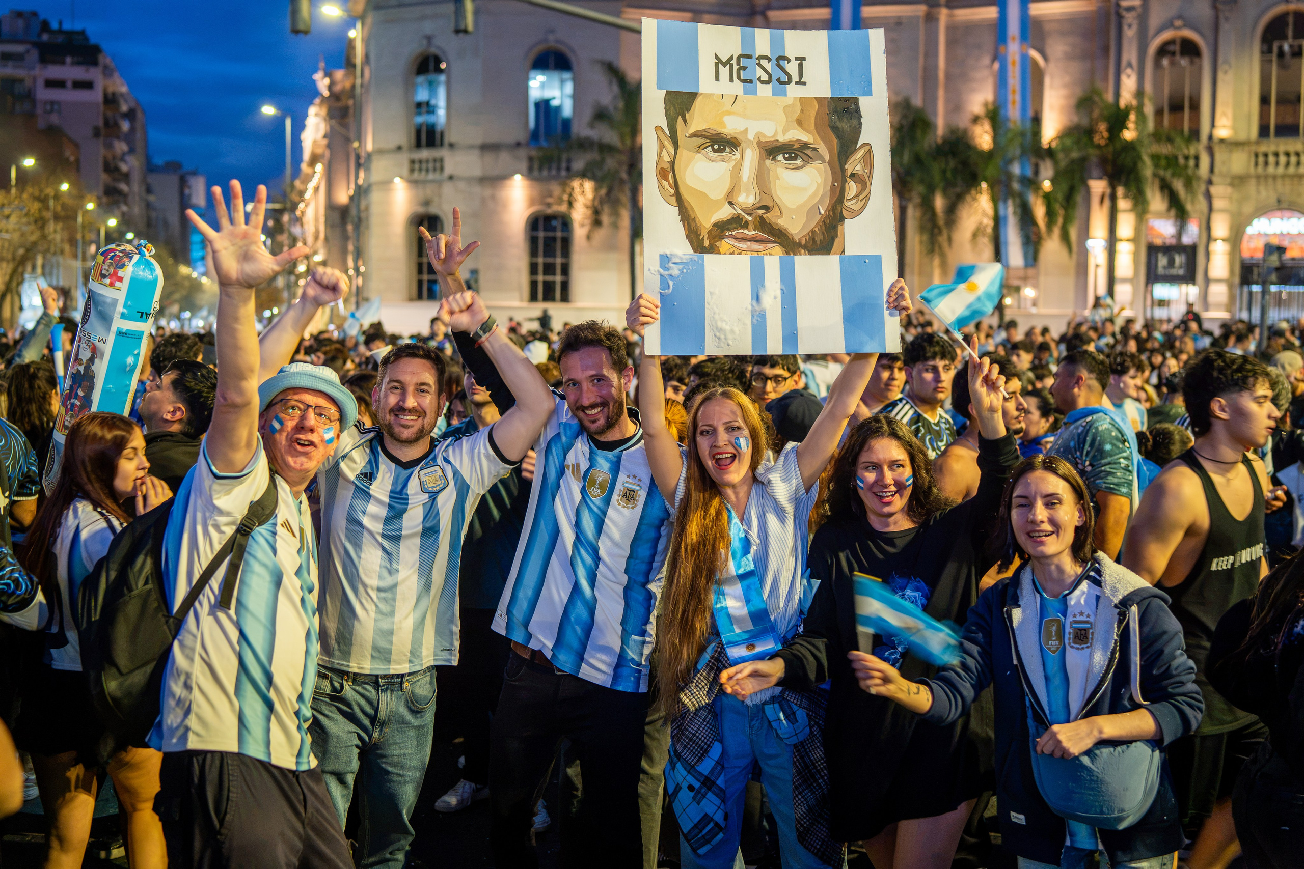 Argentina 2 — England 1! We’re in the final! 🇦🇷🔥. Shanti Alex Art