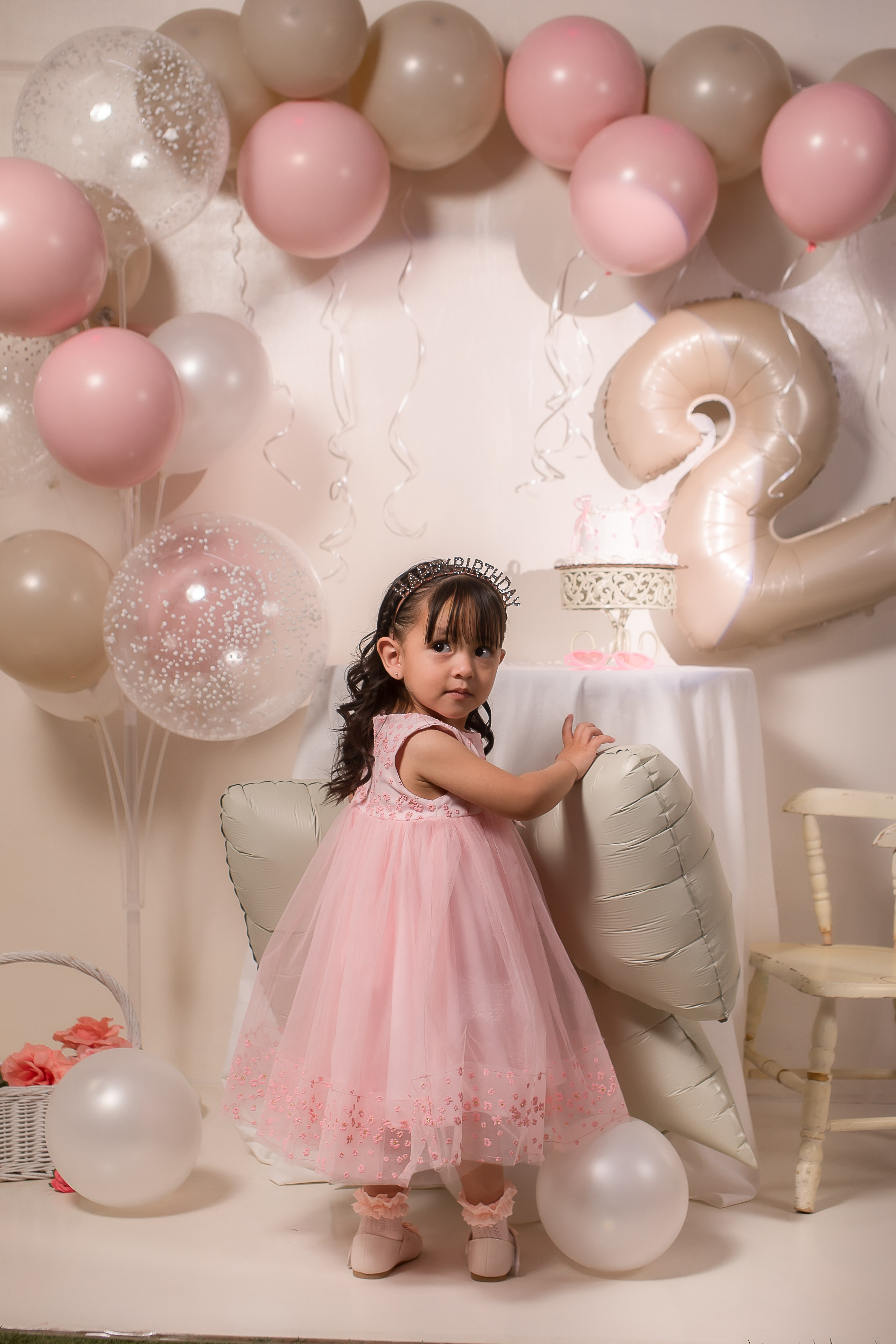 Cumple años en estudio. Https://fotorecuerdosjrz.com/