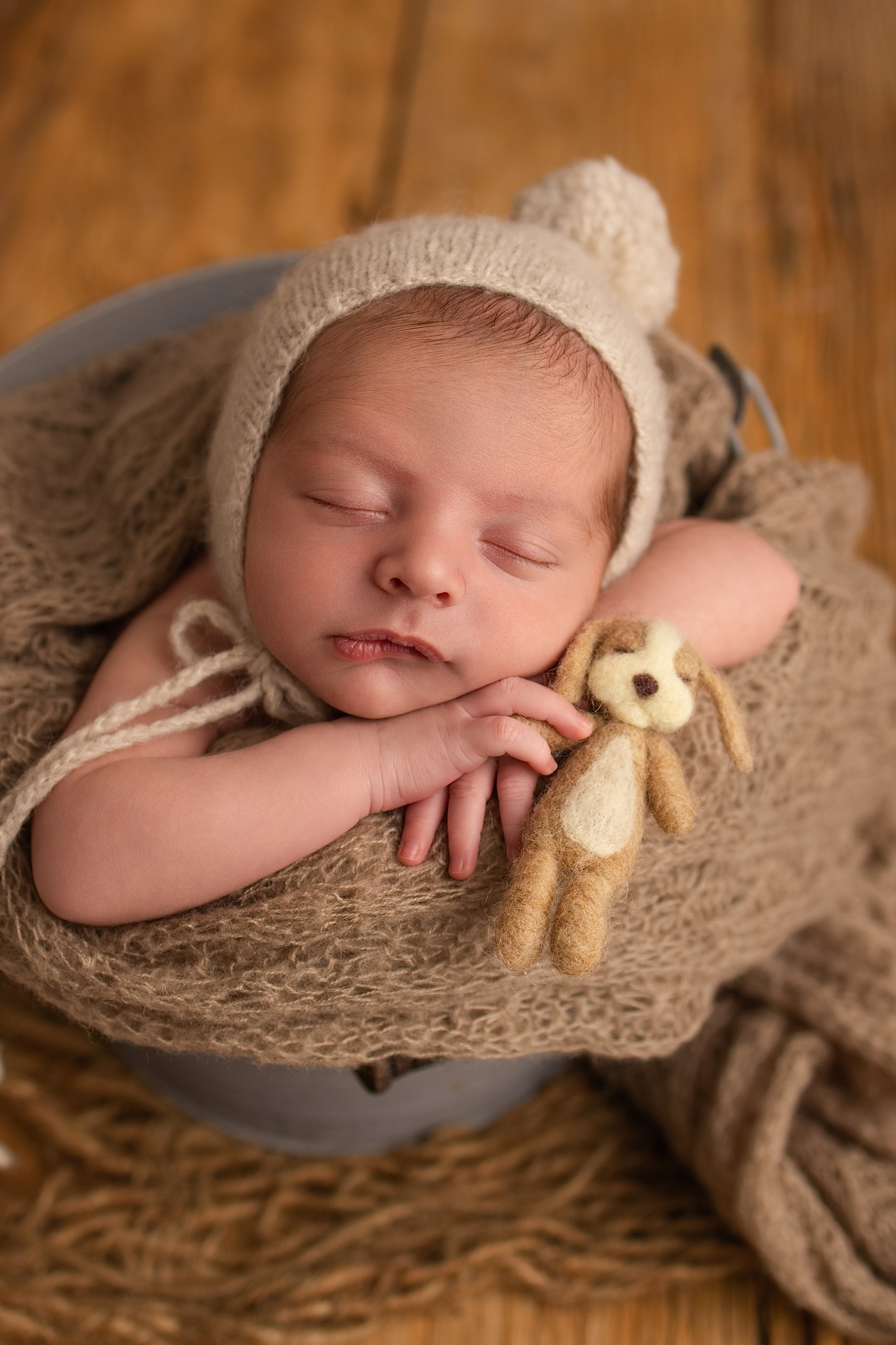 Newborn tradicional em estúdio ou newborn lifestyle em casa: qual a diferença?. Kelen Wehr Fotografia | Fotógrafa em São José dos Campos
