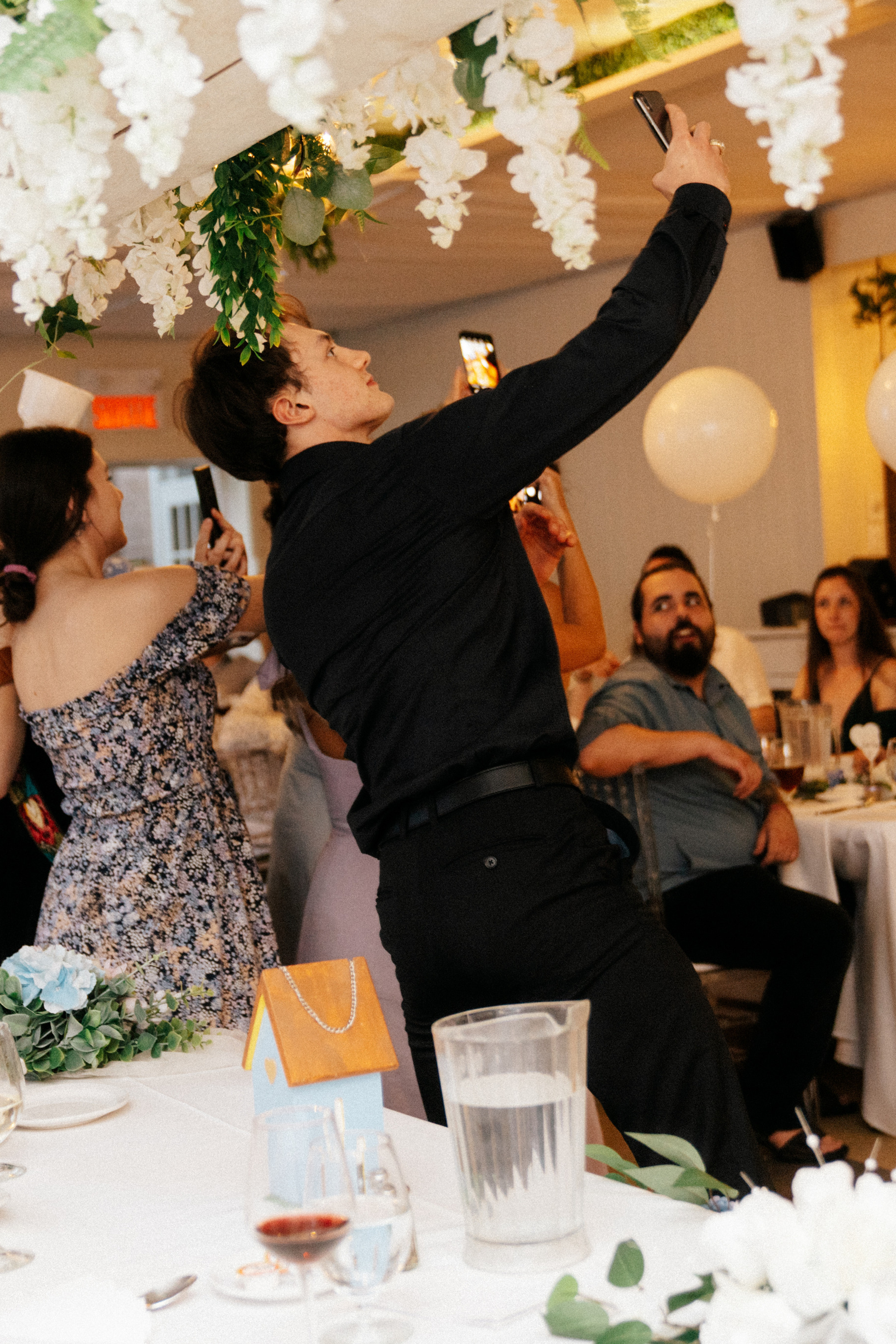 The most romantic rustic wedding venues in and around Montreal. Wedding and Family Photography Montreal Muriel Oe Photo