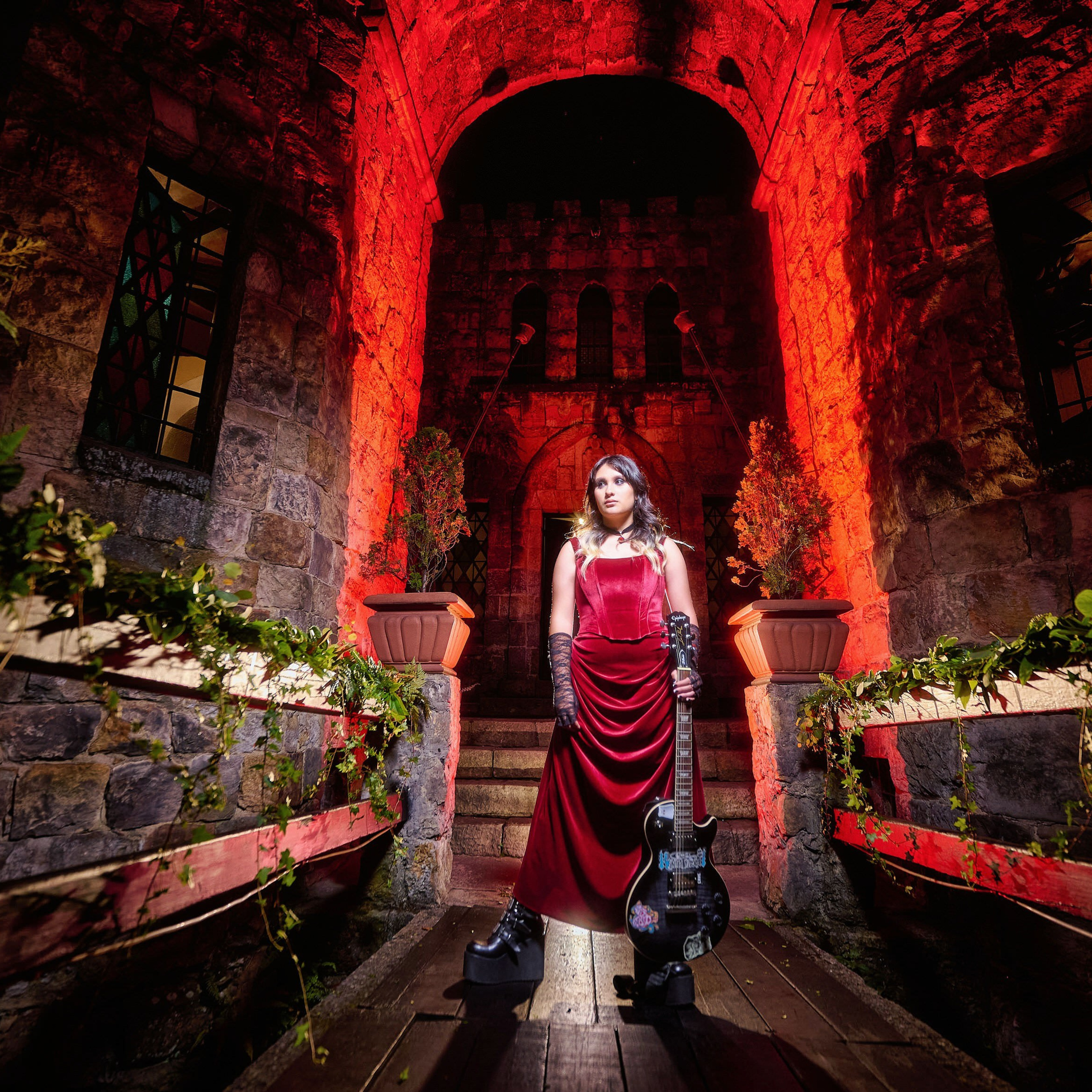 Majo’s Rocker Fine Art Quinceañera Photoshoot at Castillo Mono Osorio | ZZ Portraits by Hendrick