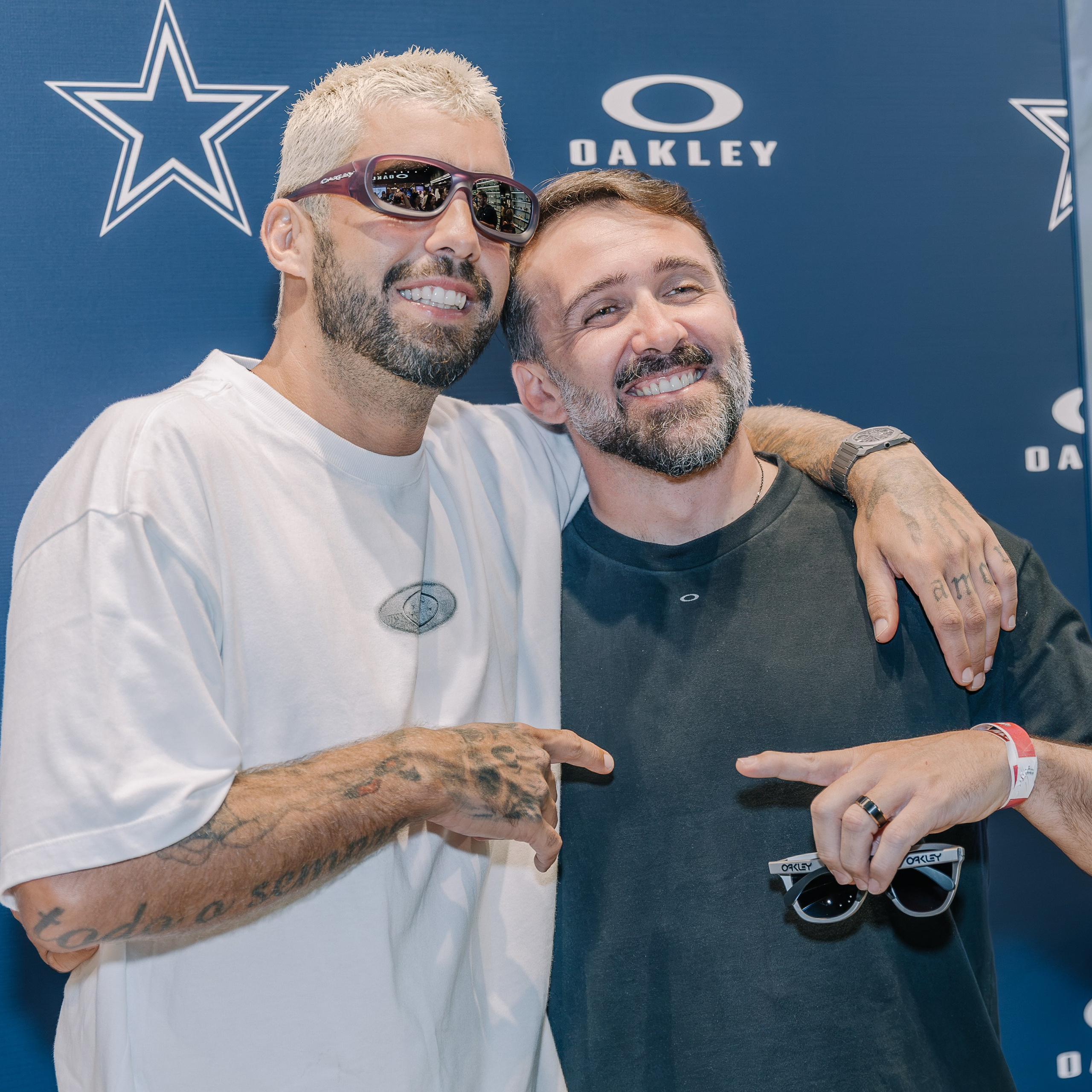 Oakley + NFL. Mareh Audiovisual