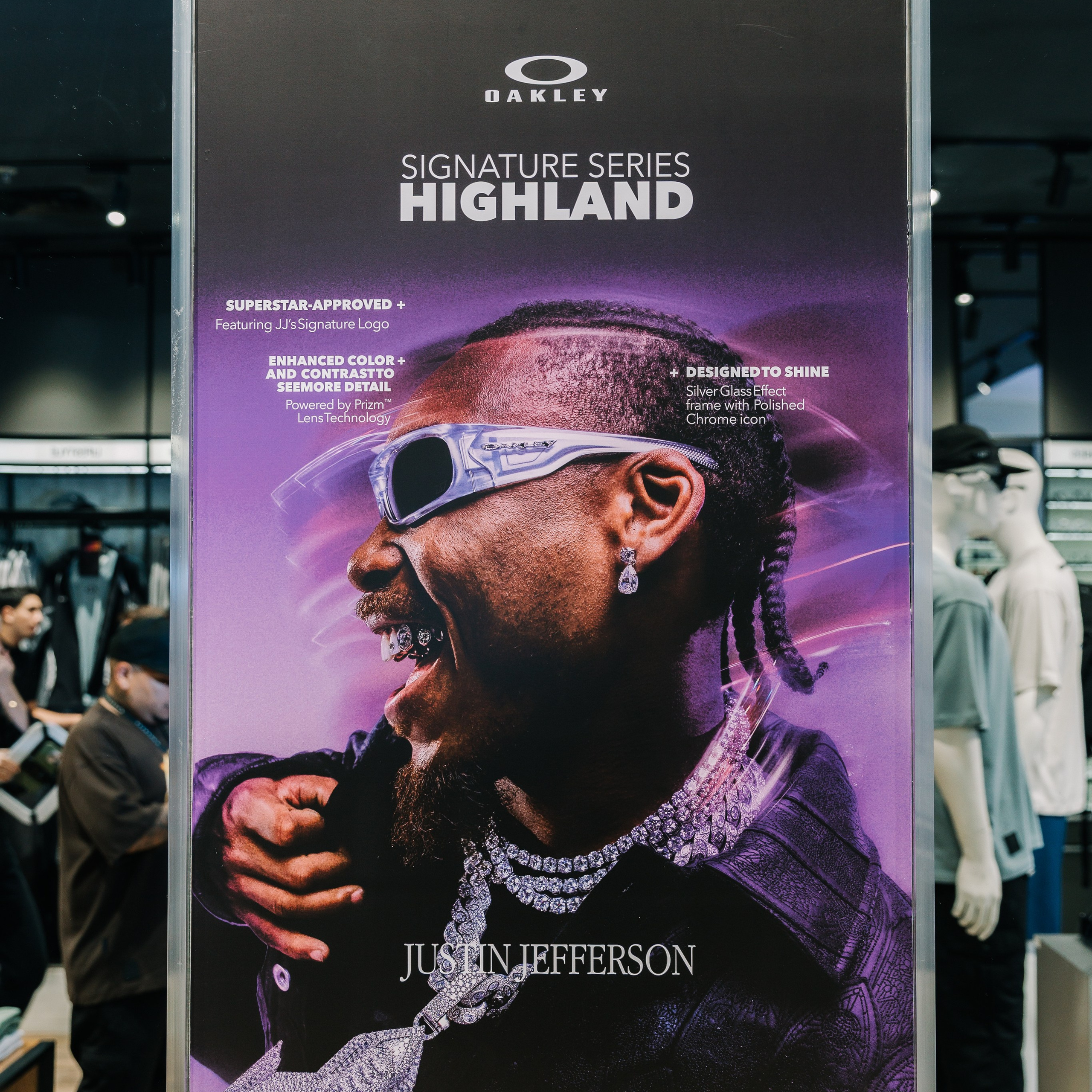 Oakley + NFL. Mareh Audiovisual