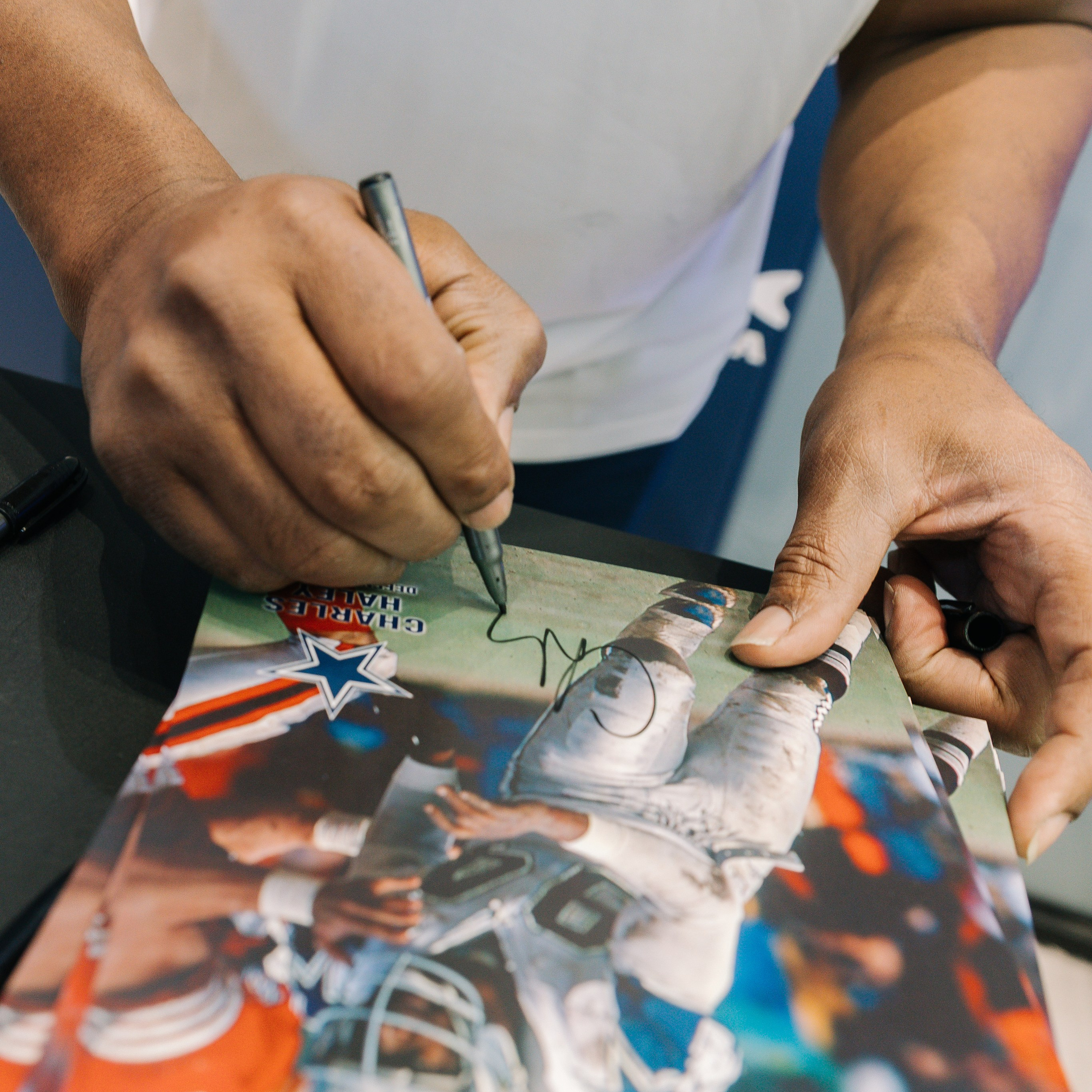 Oakley + NFL. Mareh Audiovisual