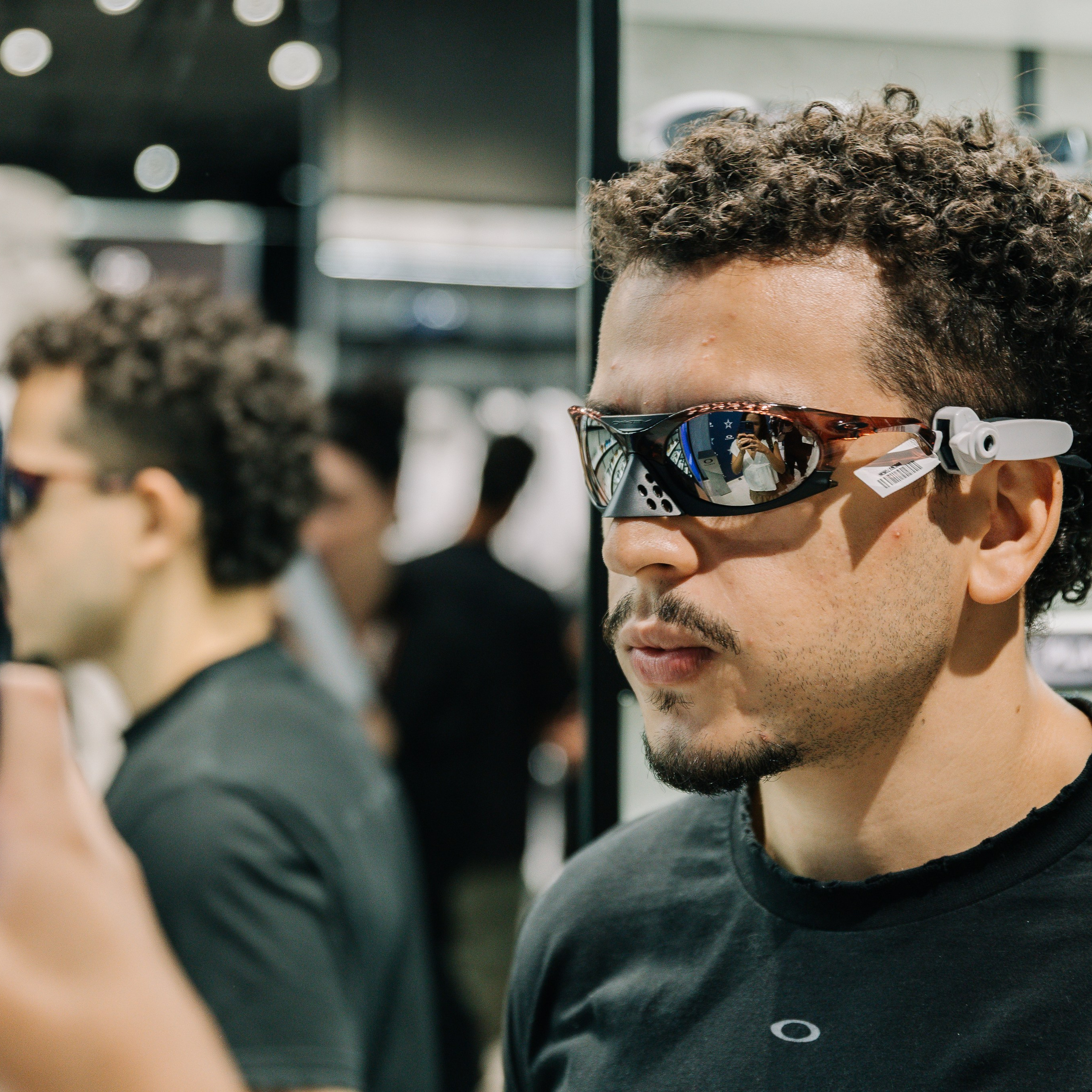 Oakley + NFL. Mareh Audiovisual