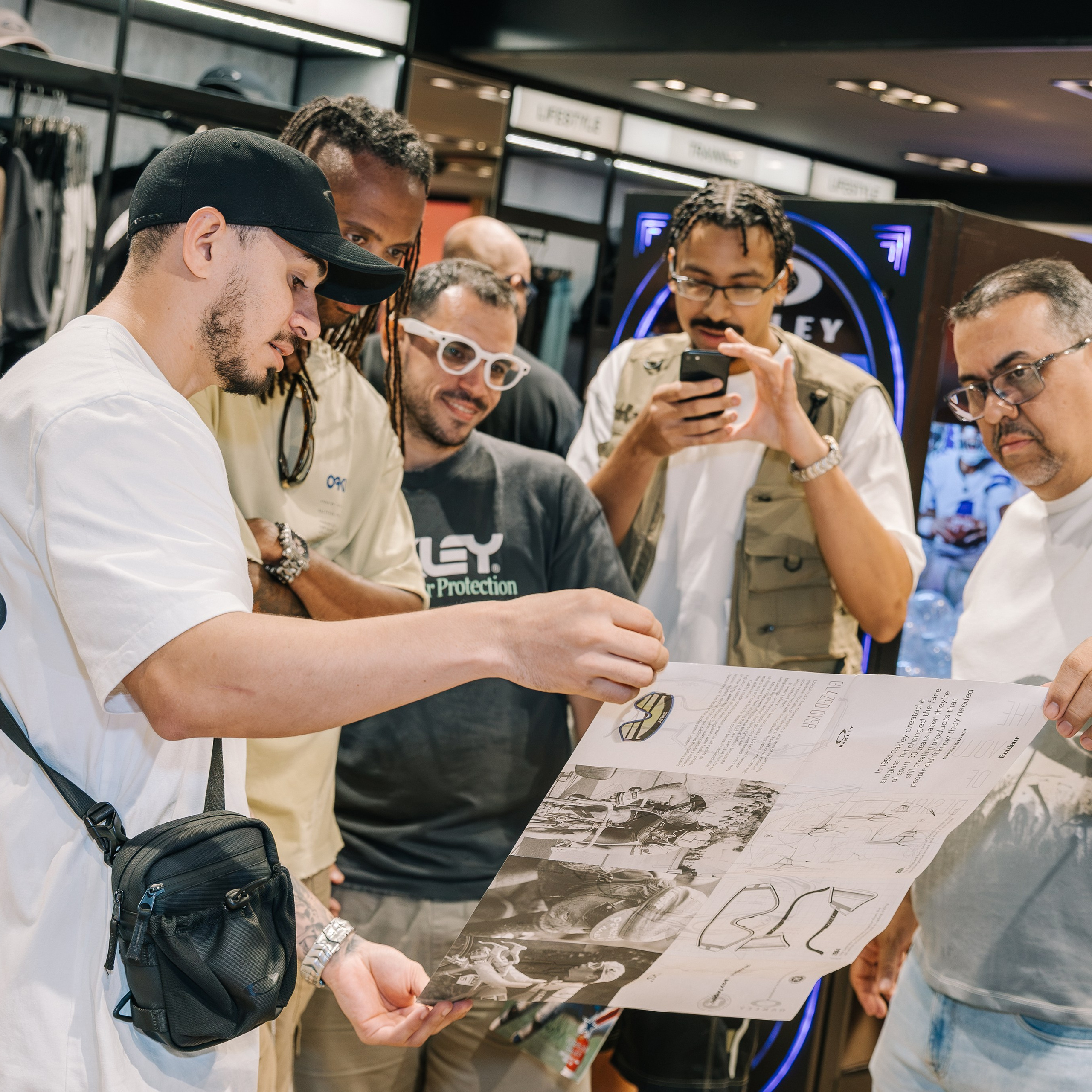 Oakley + NFL. Mareh Audiovisual