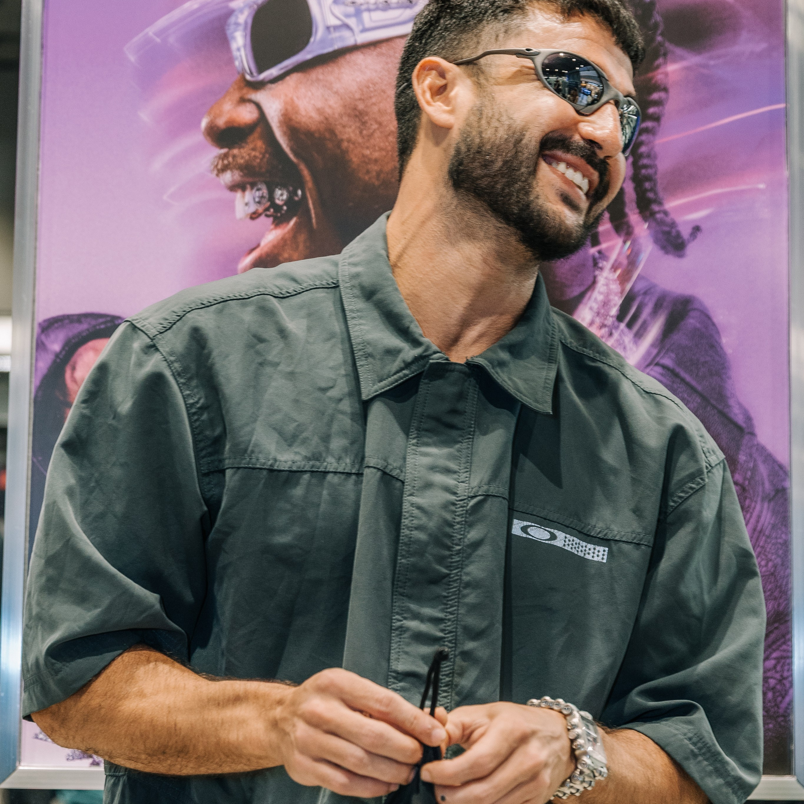 Oakley + NFL. Mareh Audiovisual