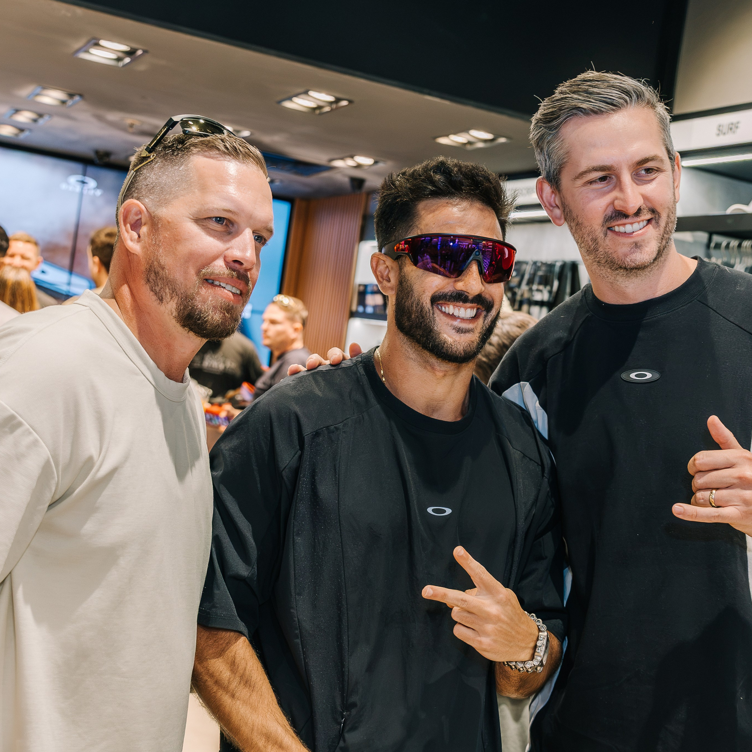 Oakley + NFL. Mareh Audiovisual