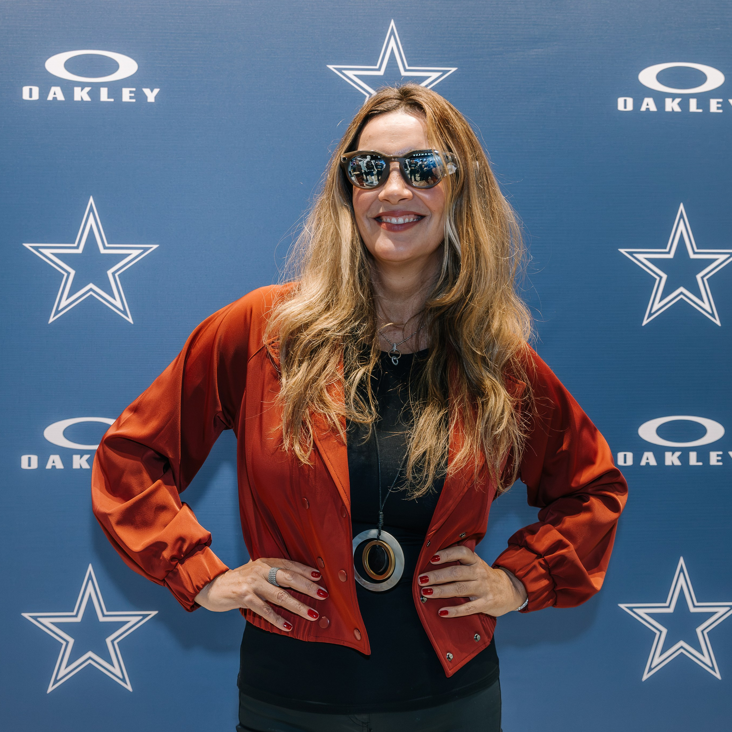 Oakley + NFL. Mareh Audiovisual