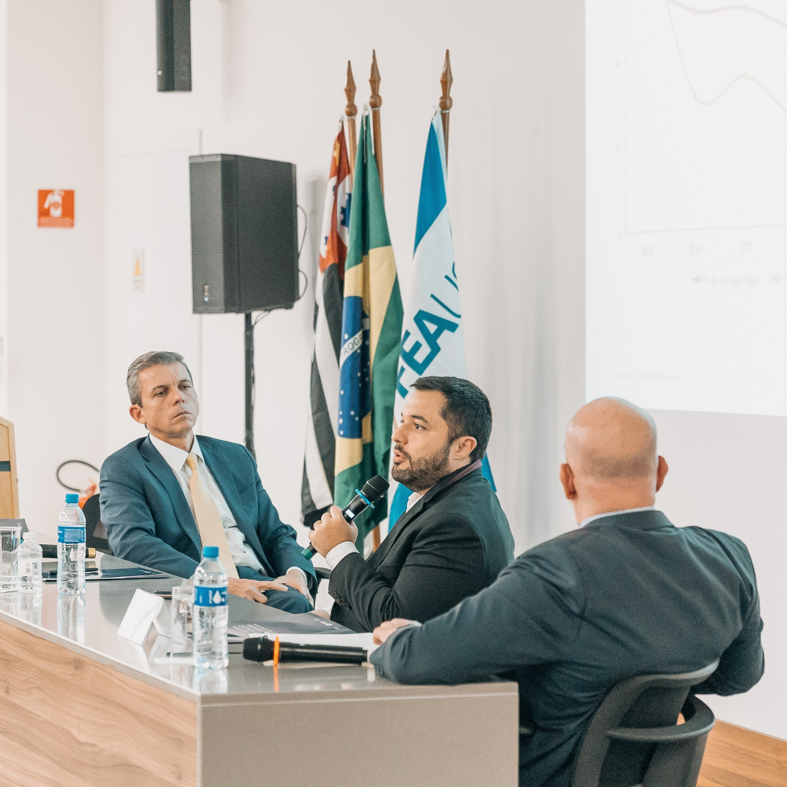 Seminário Internacional 2026 — FEA USP. Mareh Audiovisual