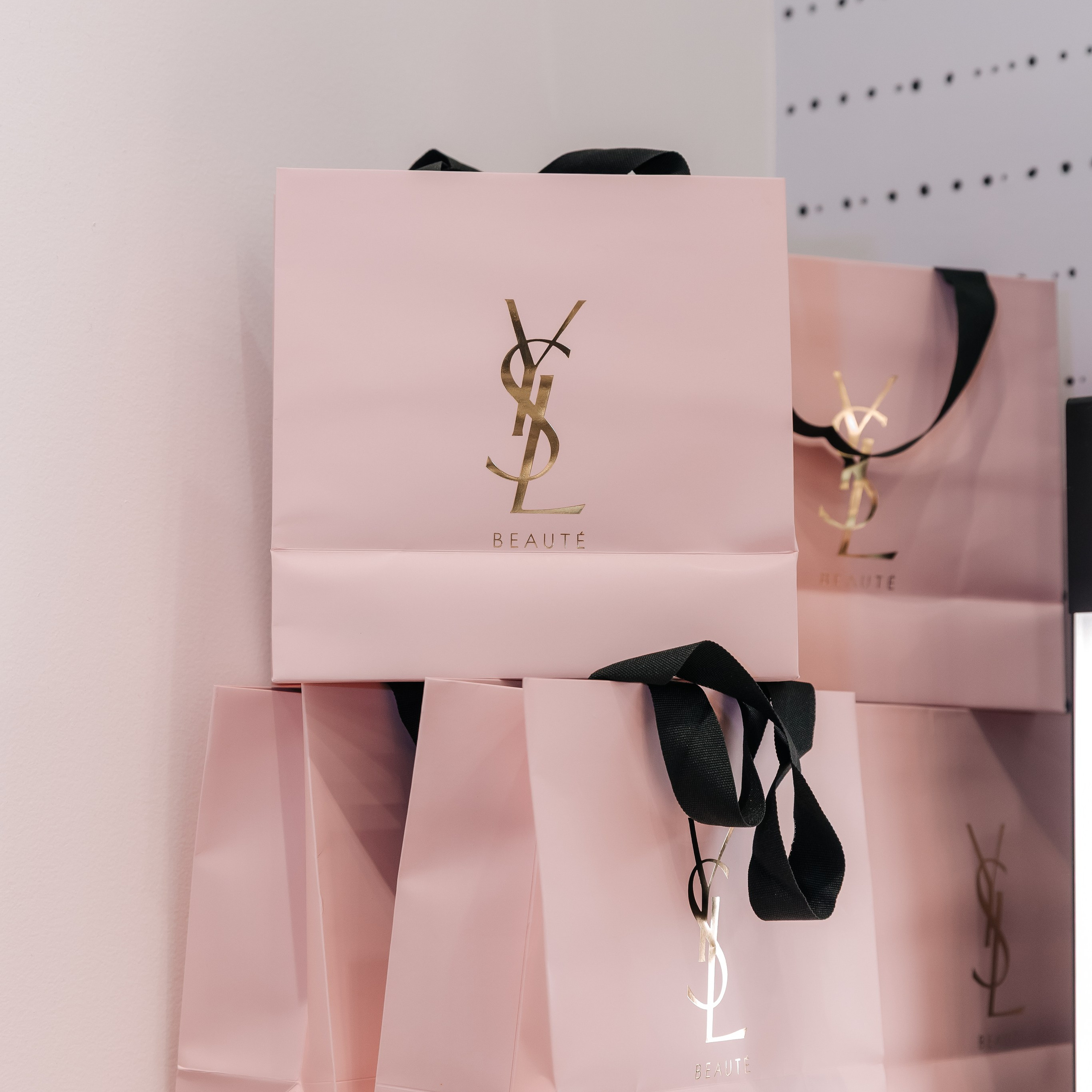 Masterclass — Sephora + YSL. Mareh Audiovisual