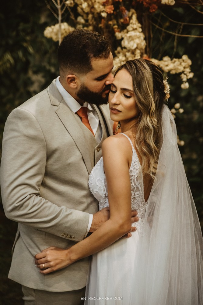 Casamento de Nanda e Marcelo estilo Boho no coração do Recife. EntreOlhares Fotografia e Filmagem de Casamentos em Recife/PE e João Pessoa/PB — Momentos únicos eternizados com sensibilidade