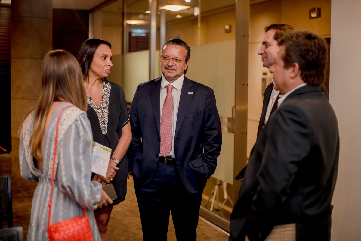 Cerimônia de Posse do Presidente da ASBRAM. Fotógrafa de Eventos em São Paulo e Sorocaba Kika Damasceno