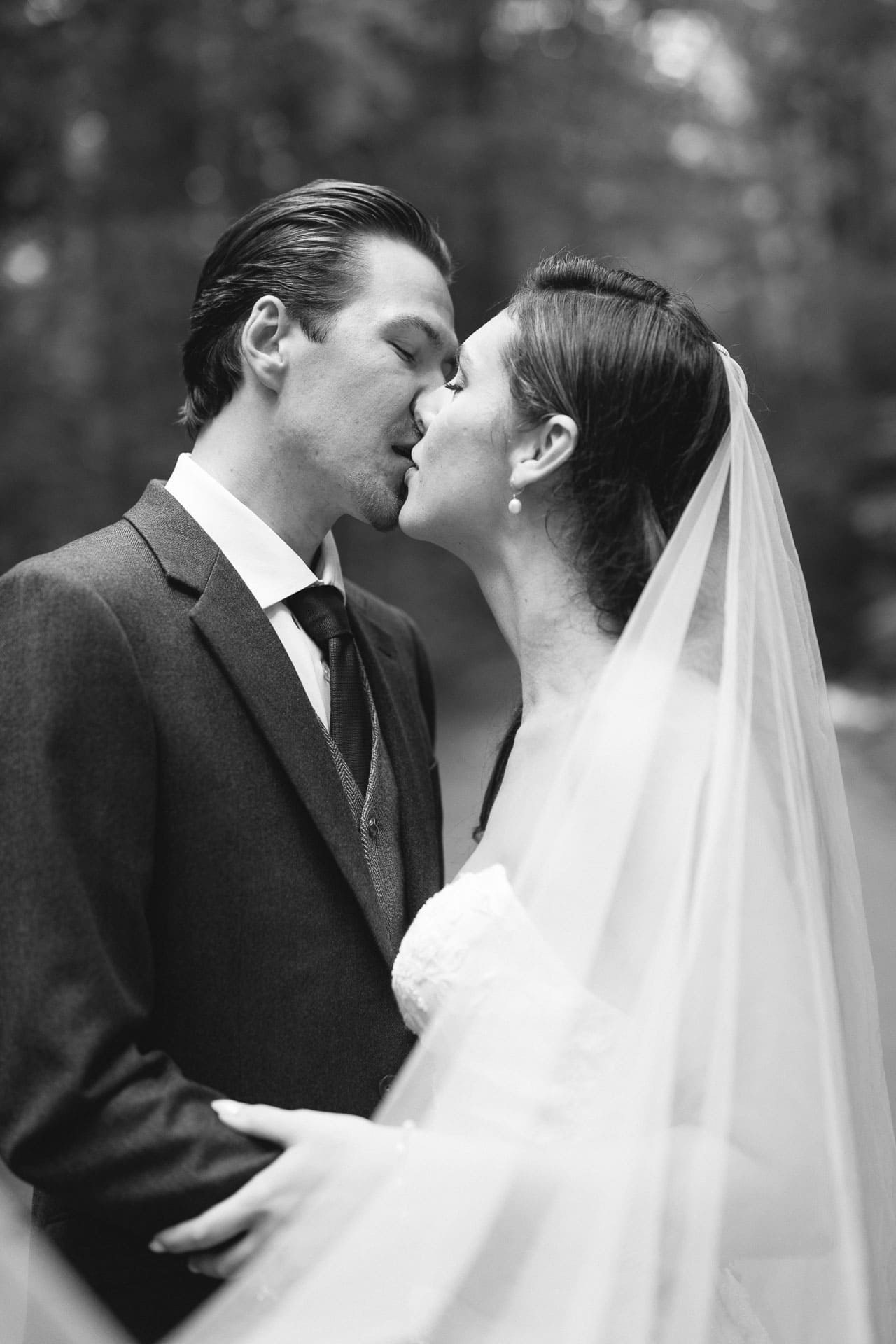 Cassidy Evan. Storytellers Films — Candid Wedding Videographer & Photographer in Toronto, Ontario and beyond