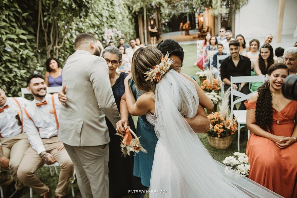 Casamento de Nanda e Marcelo estilo Boho no coração do Recife. EntreOlhares Fotografia e Filmagem de Casamentos em Recife/PE e João Pessoa/PB — Momentos únicos eternizados com sensibilidade