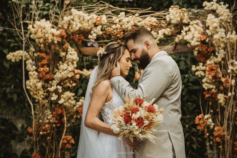 Casamento de Nanda e Marcelo estilo Boho no coração do Recife. EntreOlhares Fotografia e Filmagem de Casamentos em Recife/PE e João Pessoa/PB — Momentos únicos eternizados com sensibilidade