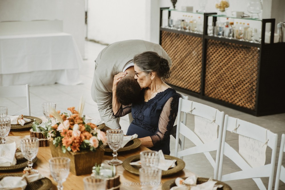 Casamento de Nanda e Marcelo estilo Boho no coração do Recife. EntreOlhares Fotografia e Filmagem de Casamentos em Recife/PE e João Pessoa/PB — Momentos únicos eternizados com sensibilidade