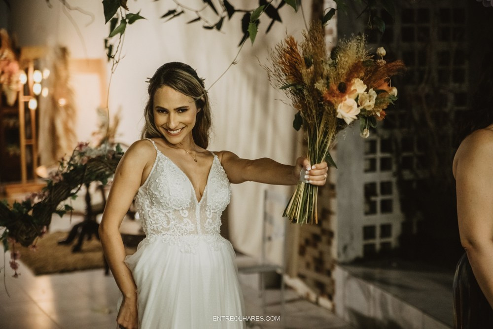 Casamento de Nanda e Marcelo estilo Boho no coração do Recife. EntreOlhares Fotografia e Filmagem de Casamentos em Recife/PE e João Pessoa/PB — Momentos únicos eternizados com sensibilidade