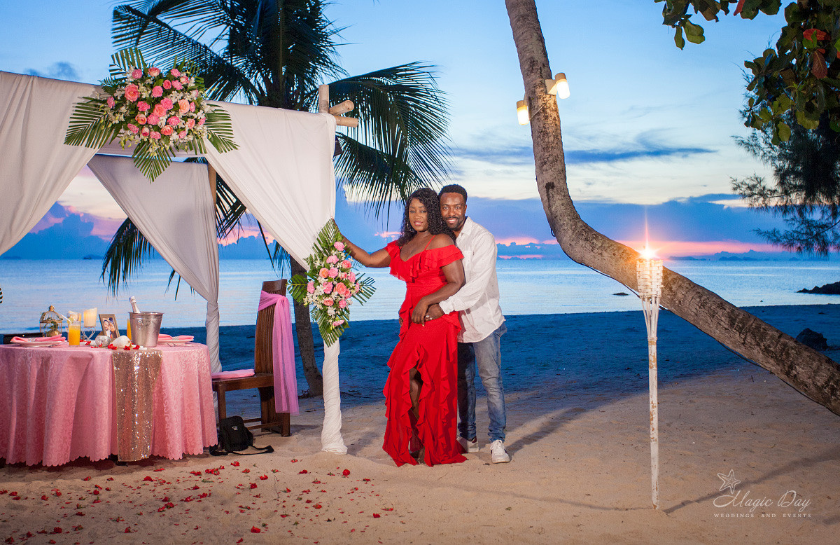 Add Dinner on the beach. Wedding on Koh Samui, Thailand