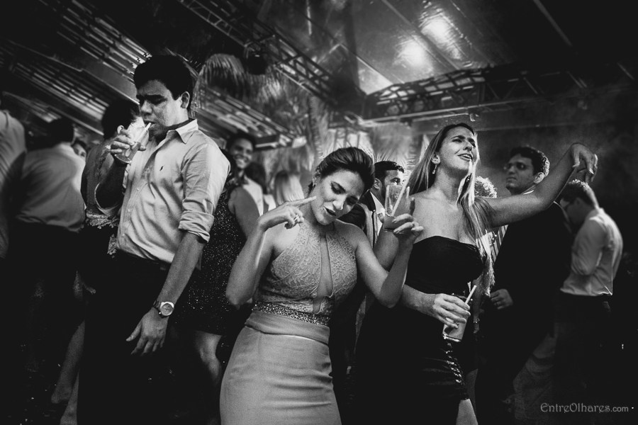 THAÍSA & JOÃO. EntreOlhares Fotografia e Filmagem de Casamentos em Recife/PE e João Pessoa/PB — Momentos únicos eternizados com sensibilidade