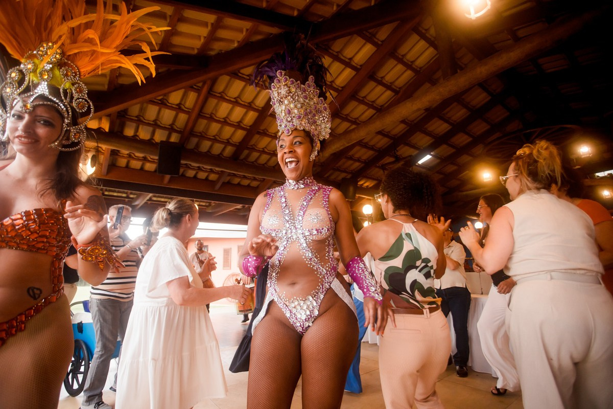 Viviane Furlan - 50 anos. Fotógrafa de Eventos em São Paulo e Sorocaba Kika Damasceno