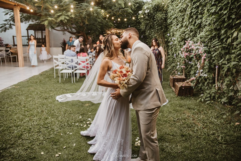 Casamento de Nanda e Marcelo estilo Boho no coração do Recife. EntreOlhares Fotografia e Filmagem de Casamentos em Recife/PE e João Pessoa/PB — Momentos únicos eternizados com sensibilidade