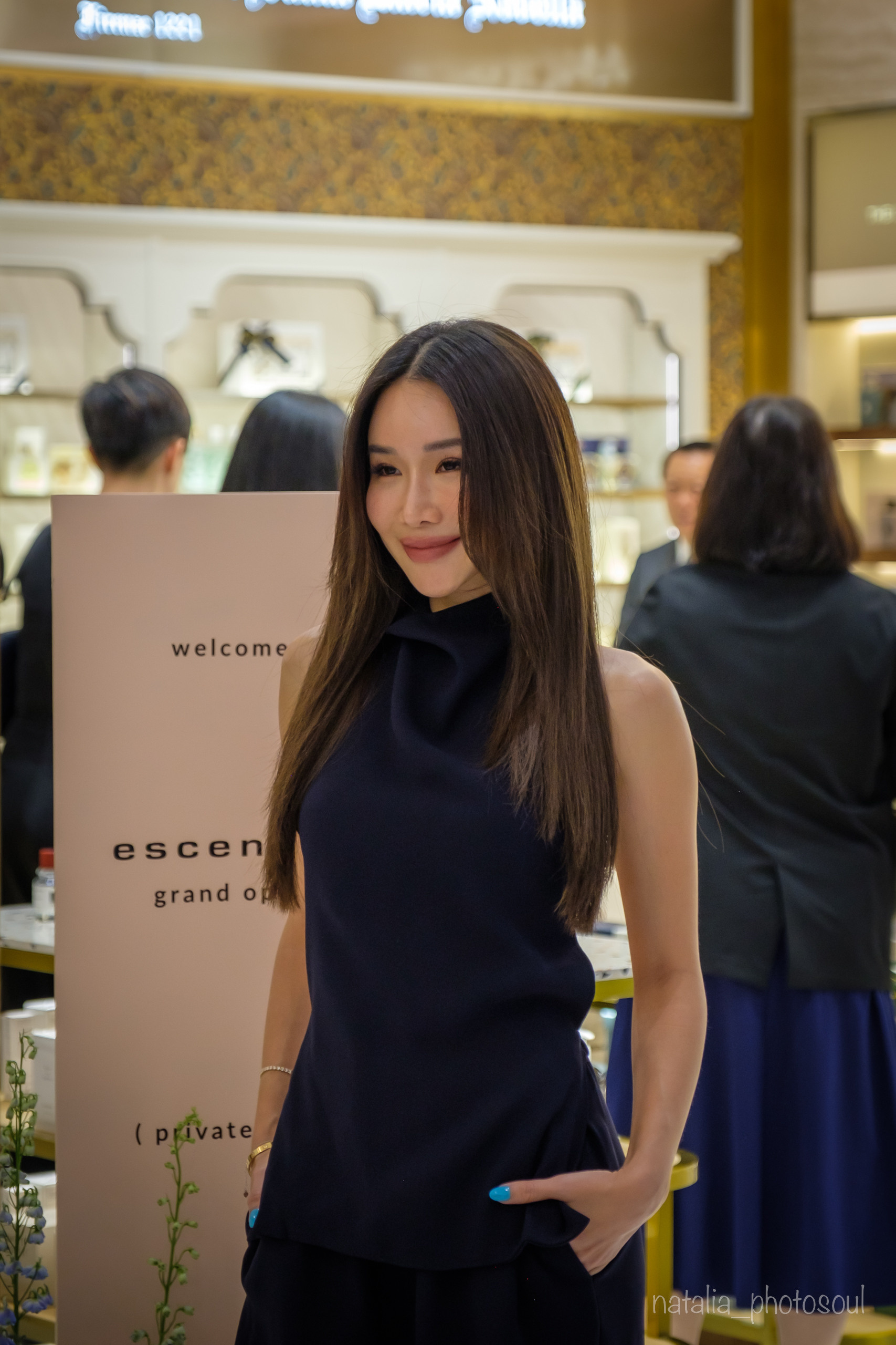 Grand opening ESCENTIALS in Bangkok. Photographer in Seoul Dobrokvashina Natalya